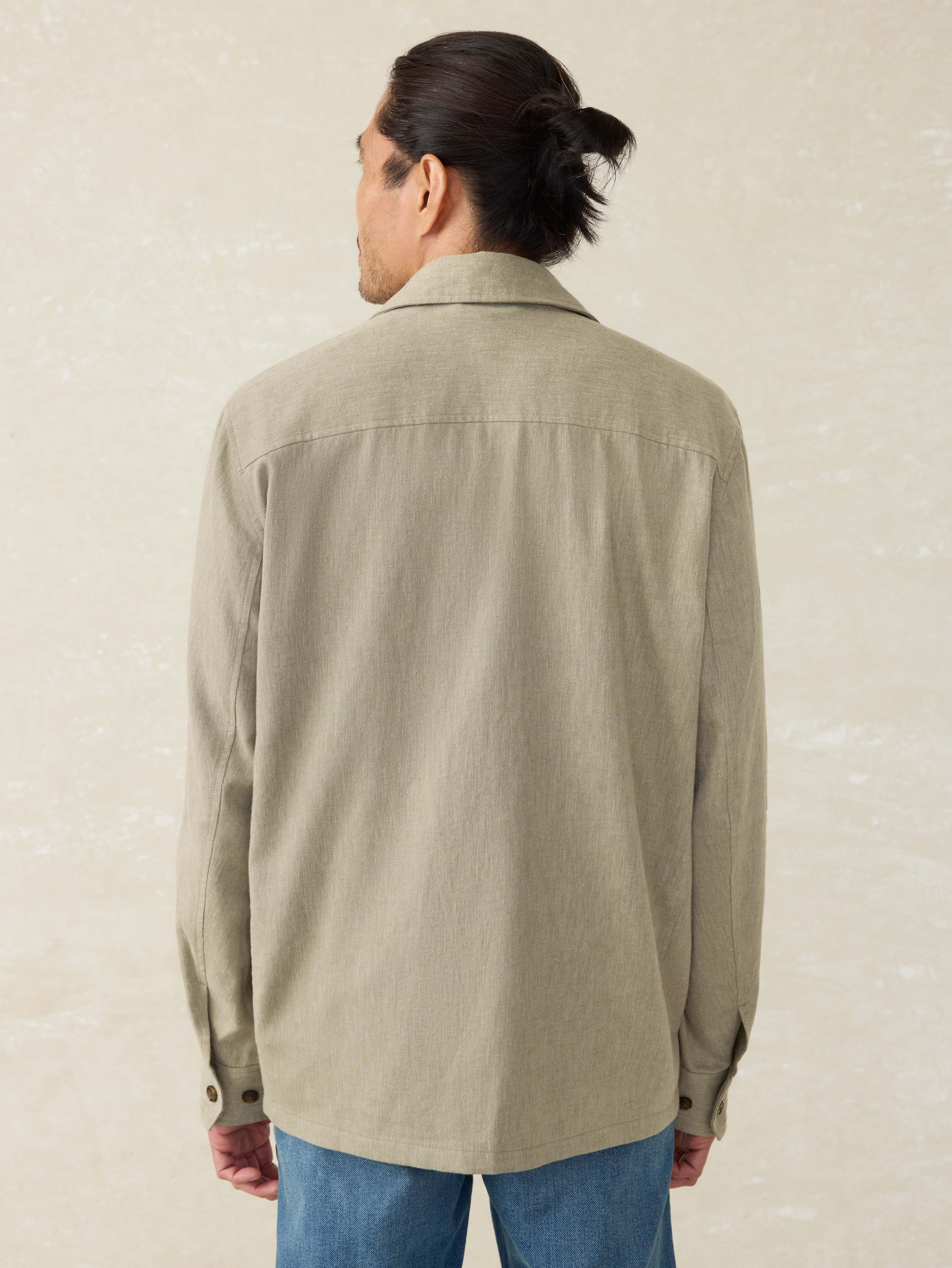 Movement™ Linen Shirt Jacket - Sage Cliff | Faherty Brand