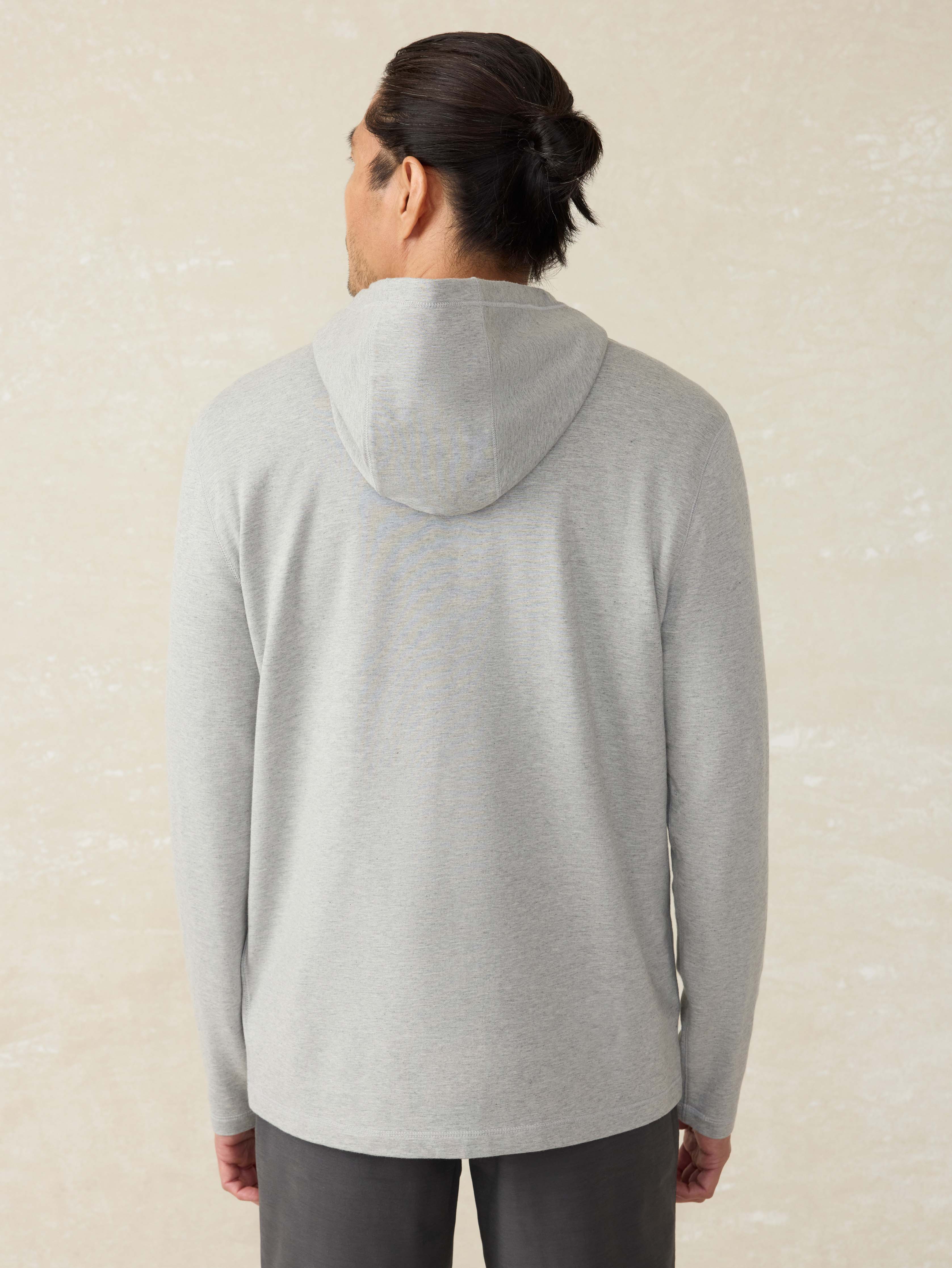 Movement™ Hoodie - Rock Grey Feeder | Faherty Brand