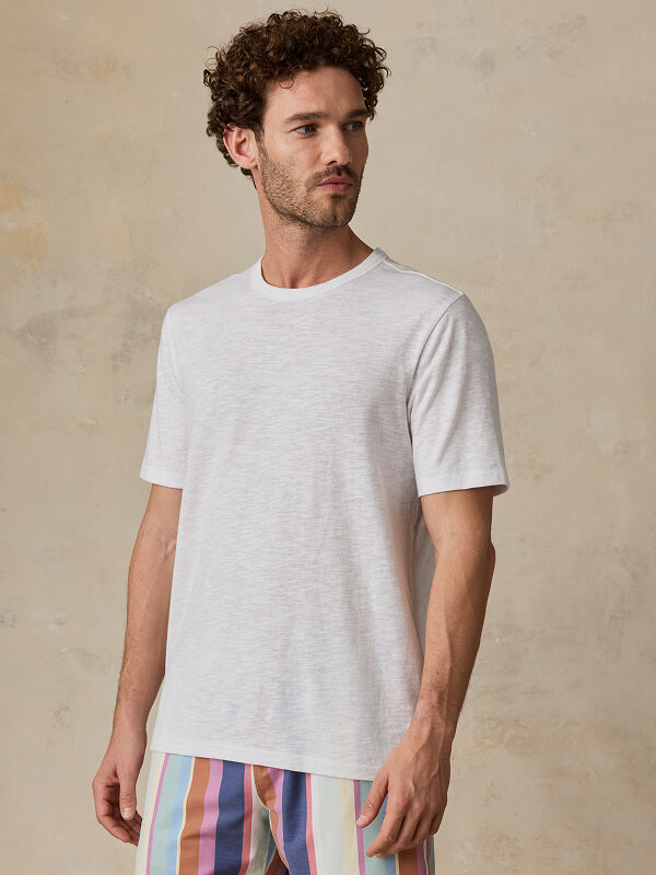 model wearing white breeze knit tee shirt