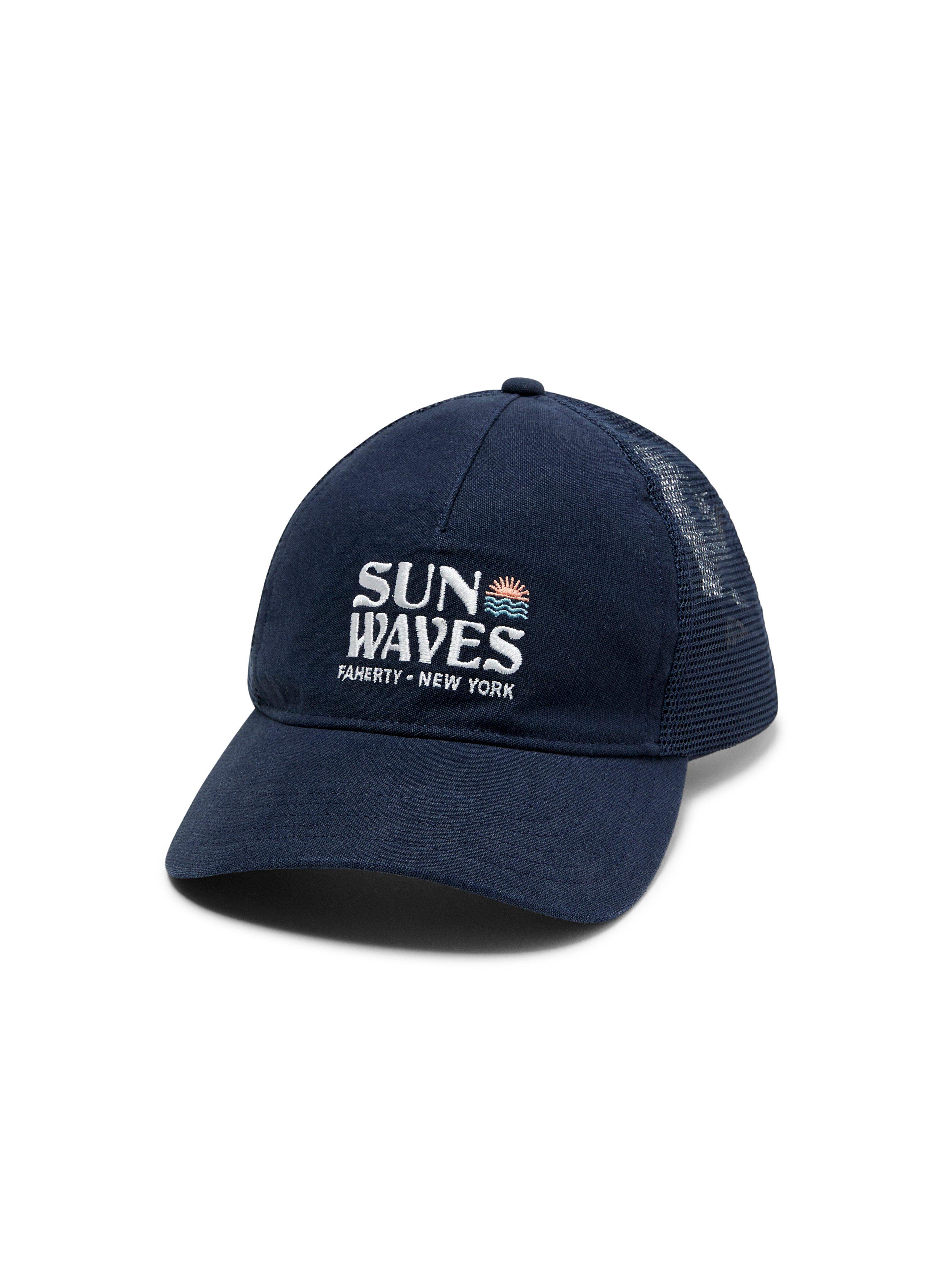 New York Retro Sun And Waves Trucker - Navy Navy | Faherty Brand