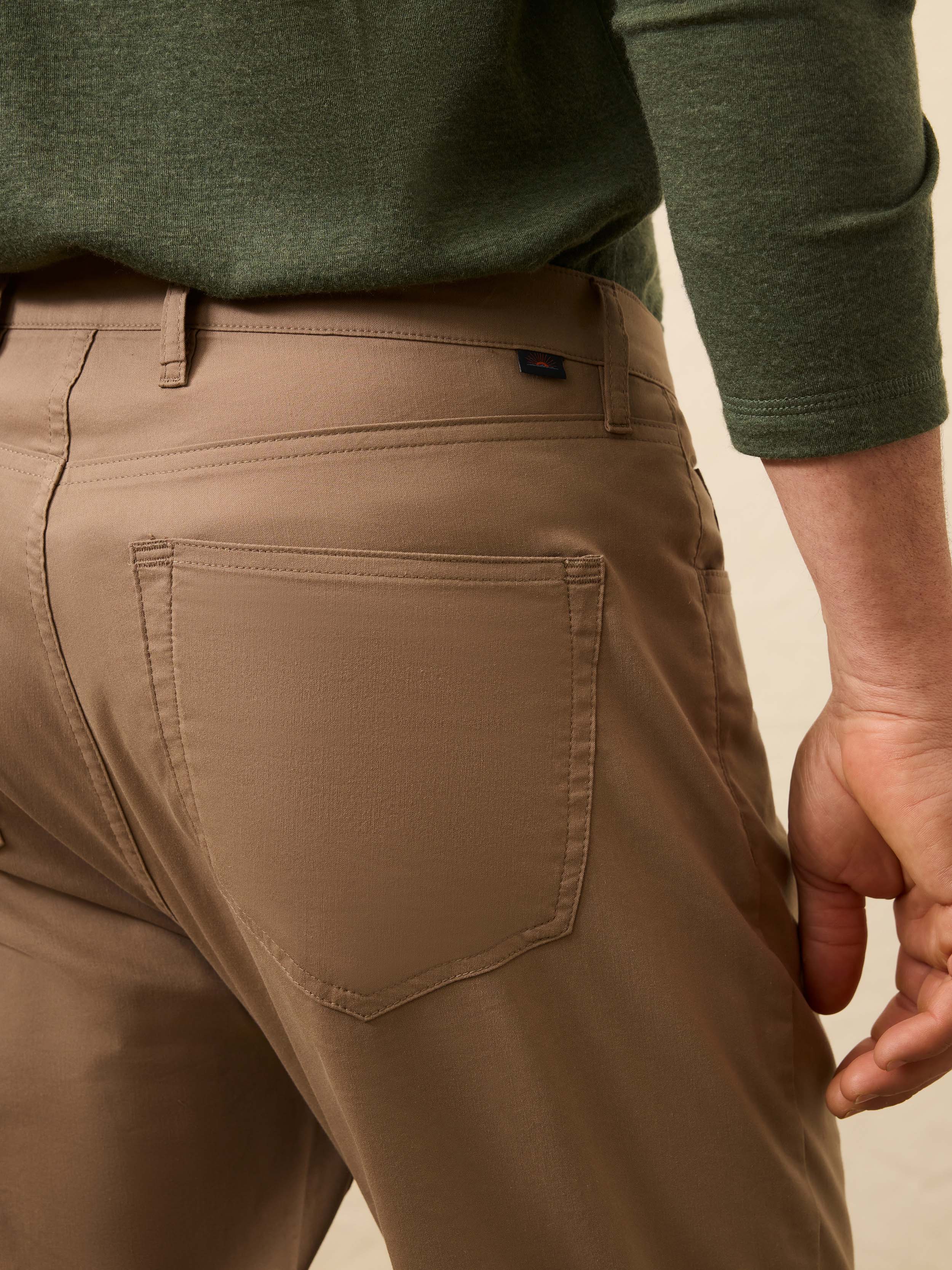 Movement™ 5-Pocket Pant - Walnut Branch | Faherty Brand