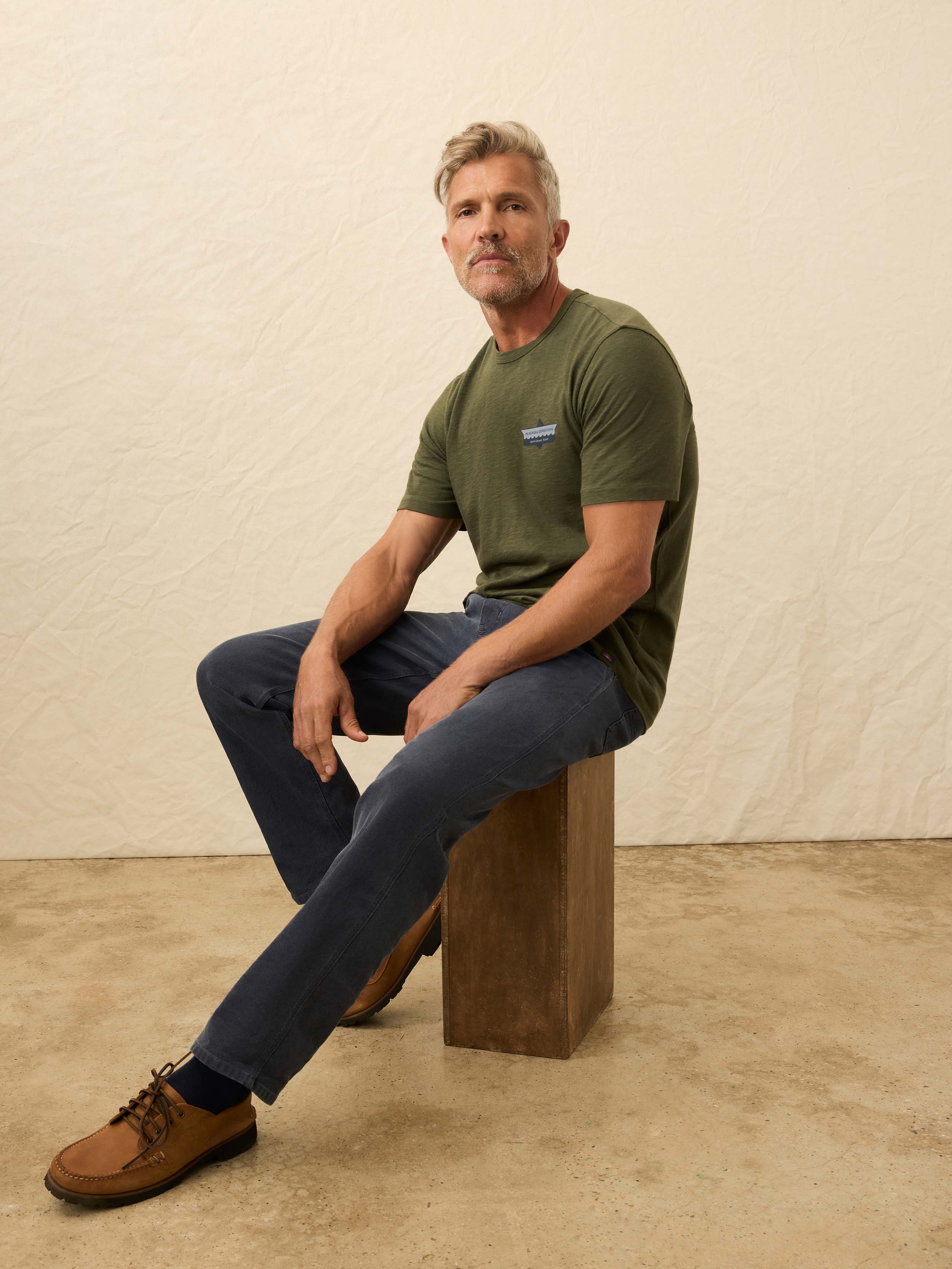 Nazare Sunwashed Tee - Fall Evergreen | Faherty Brand