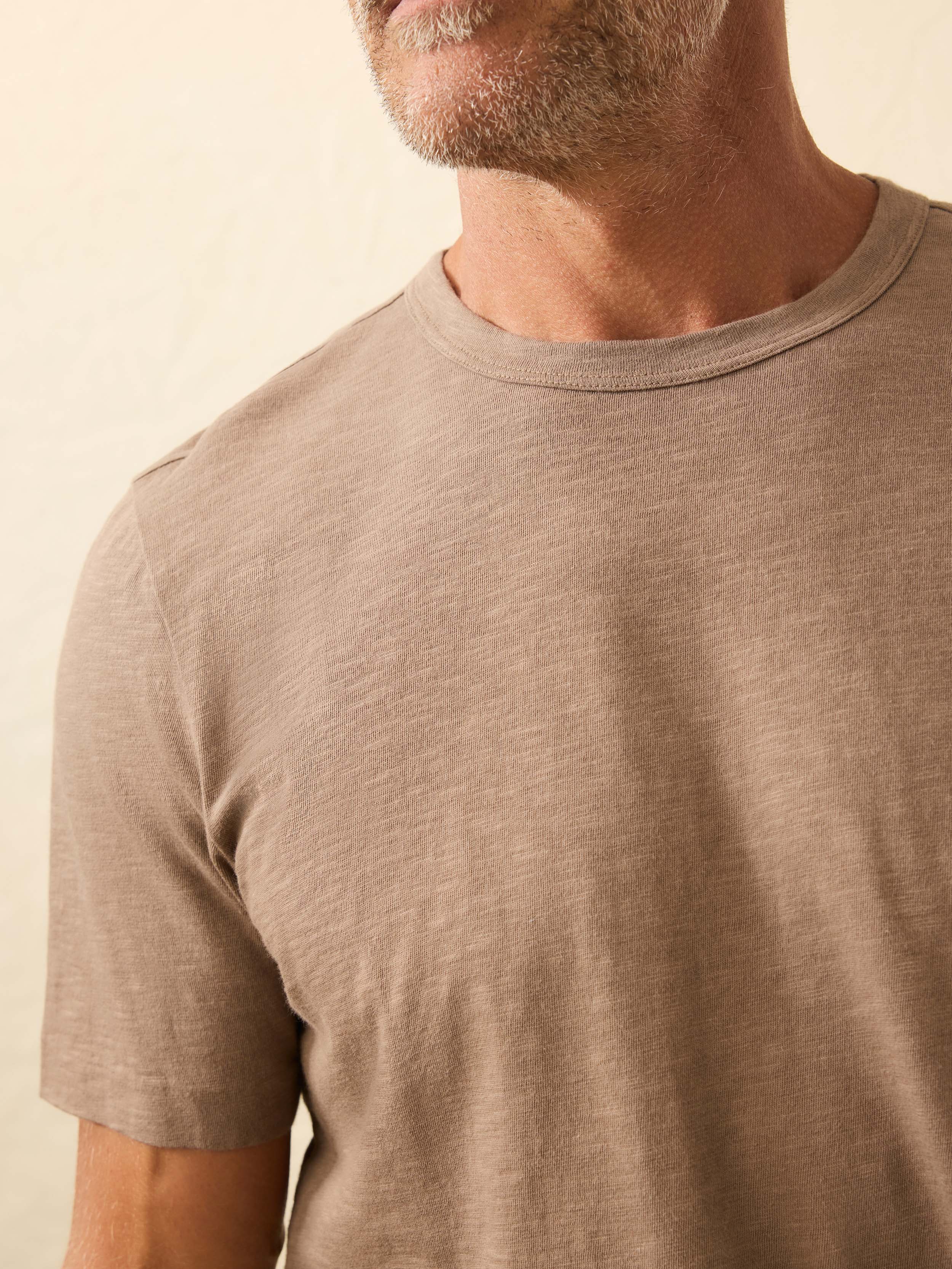 Sunwashed Regenerative Tee - Walnut Branch | Faherty Brand
