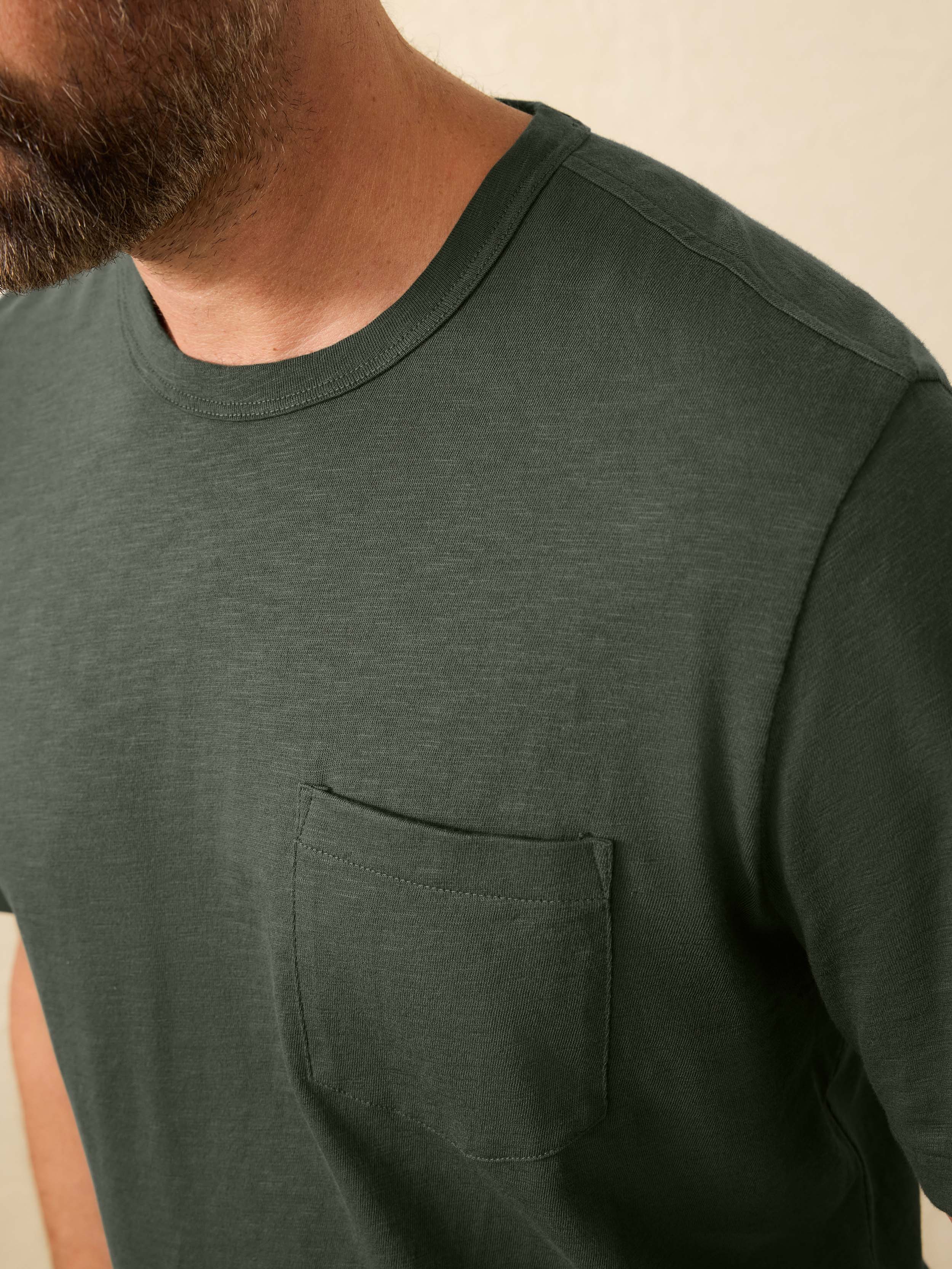 Sunwashed Regenerative Pocket Tee - Fall Evergreen | Faherty Brand