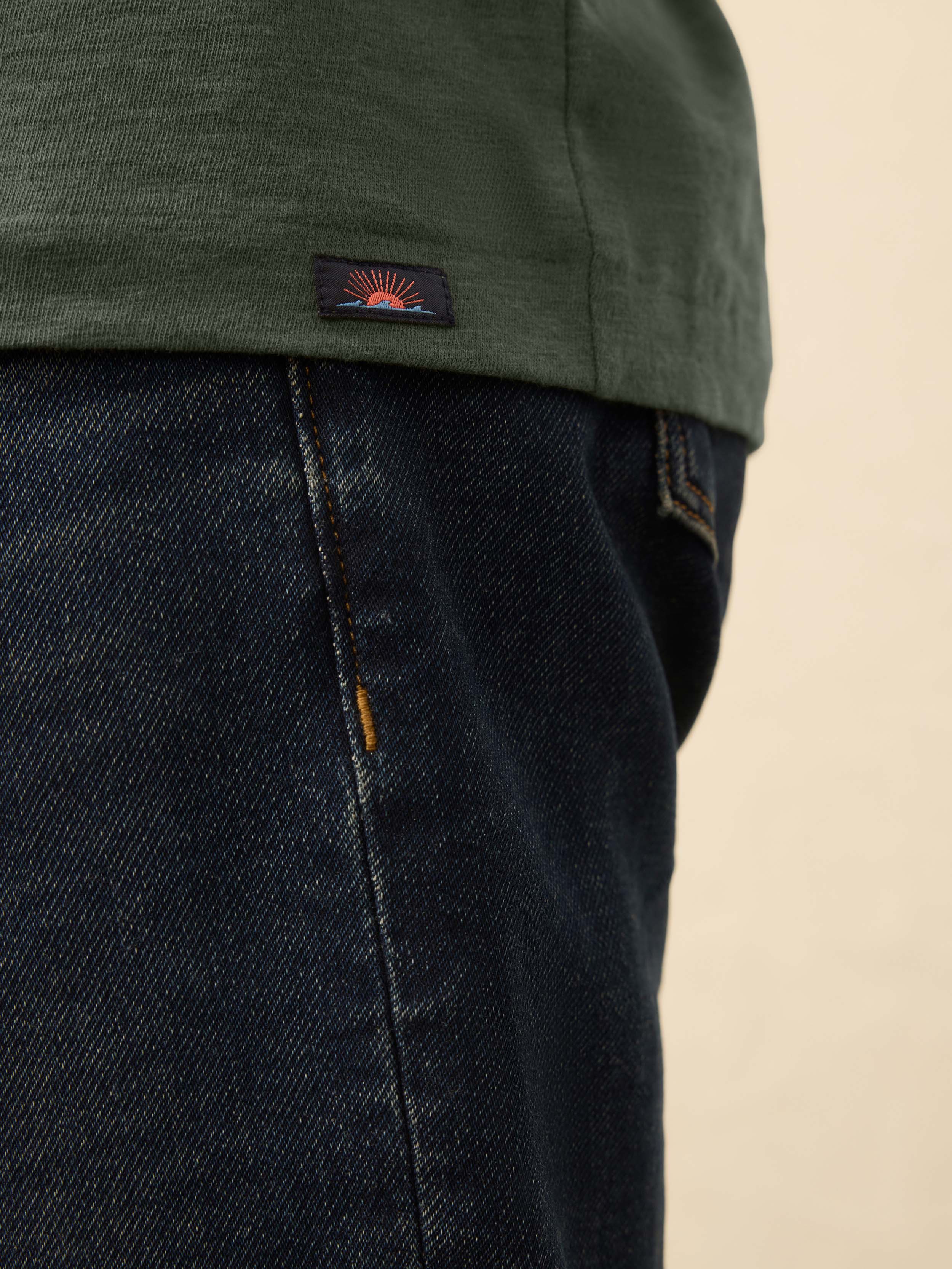 Sunwashed Regenerative Pocket Tee - Fall Evergreen | Faherty Brand