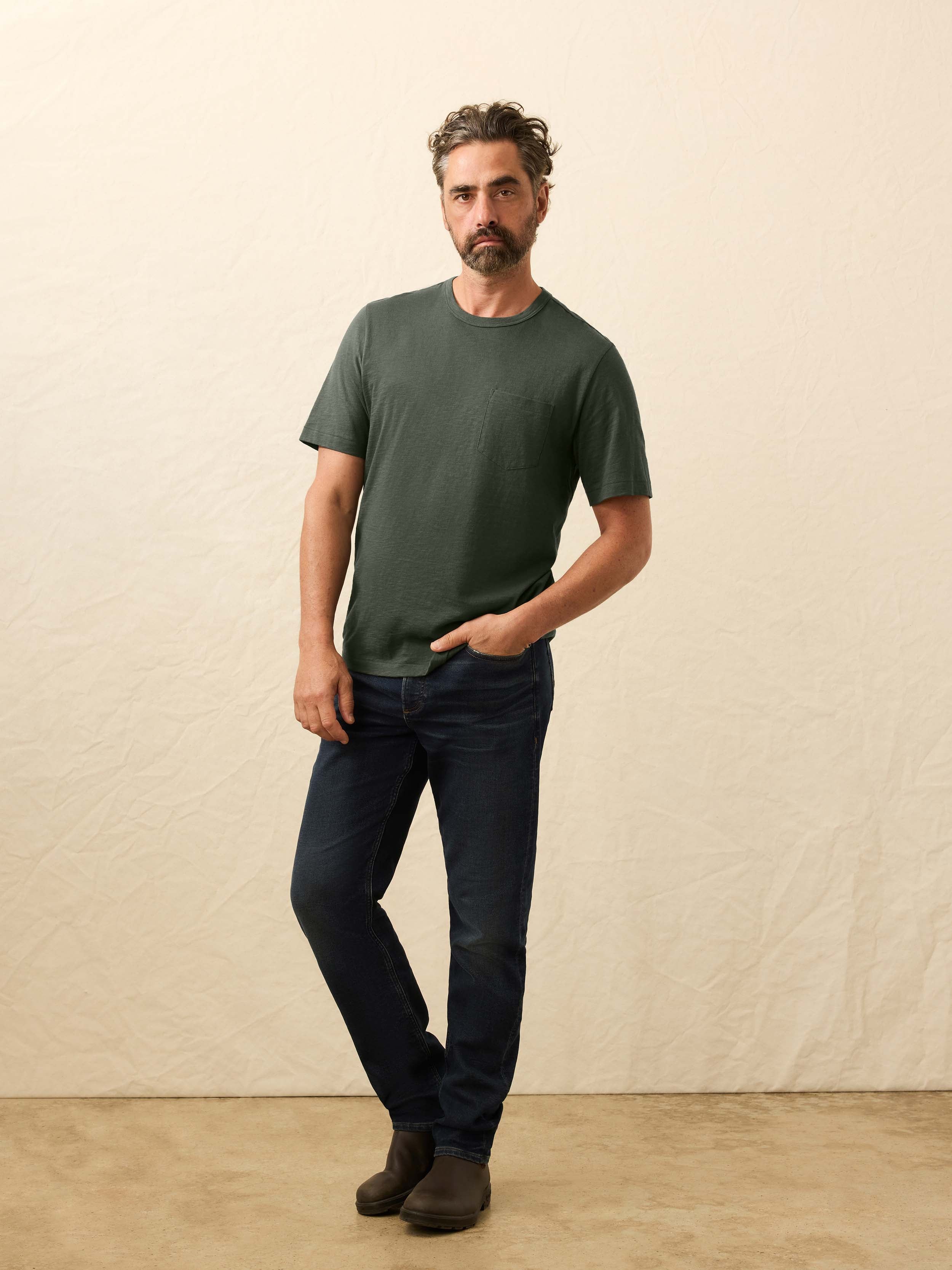 Sunwashed Regenerative Pocket Tee - Fall Evergreen | Faherty Brand