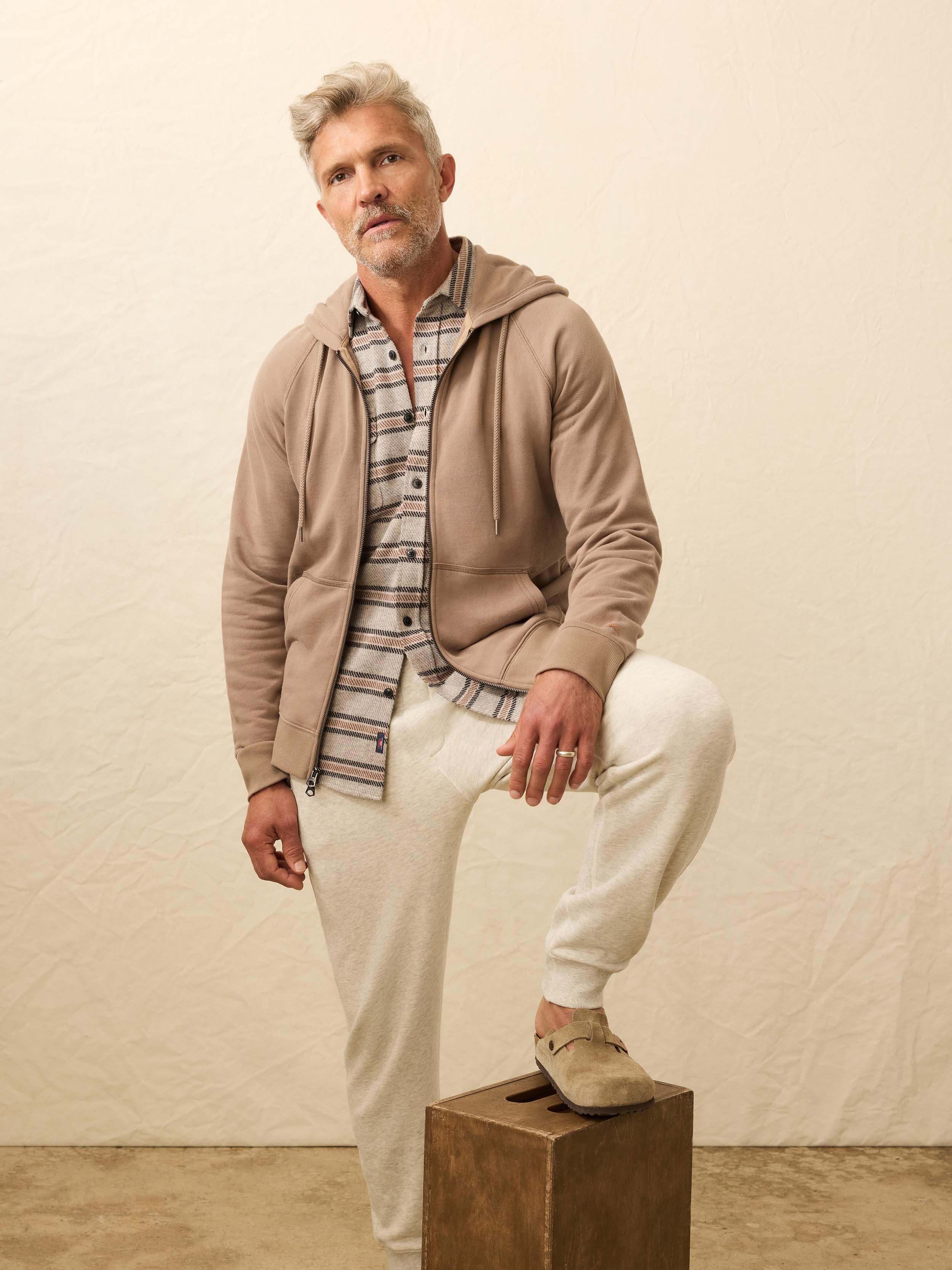 High Standard Fleece Zip Hoodie - Walnut Branch | Faherty Brand