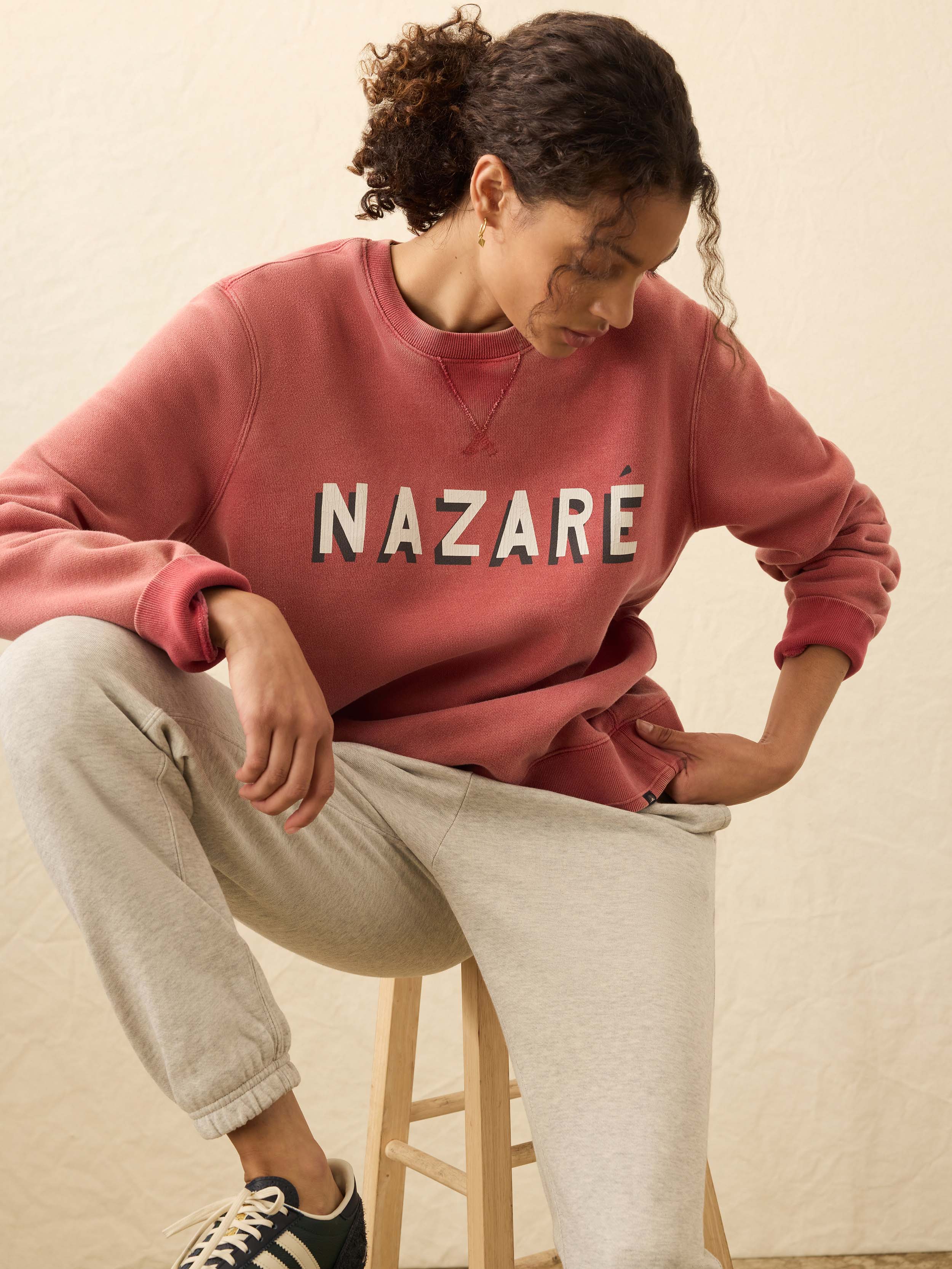 Winter Swell Crewneck Sweatshirt - Lighthouse Red | Faherty Brand