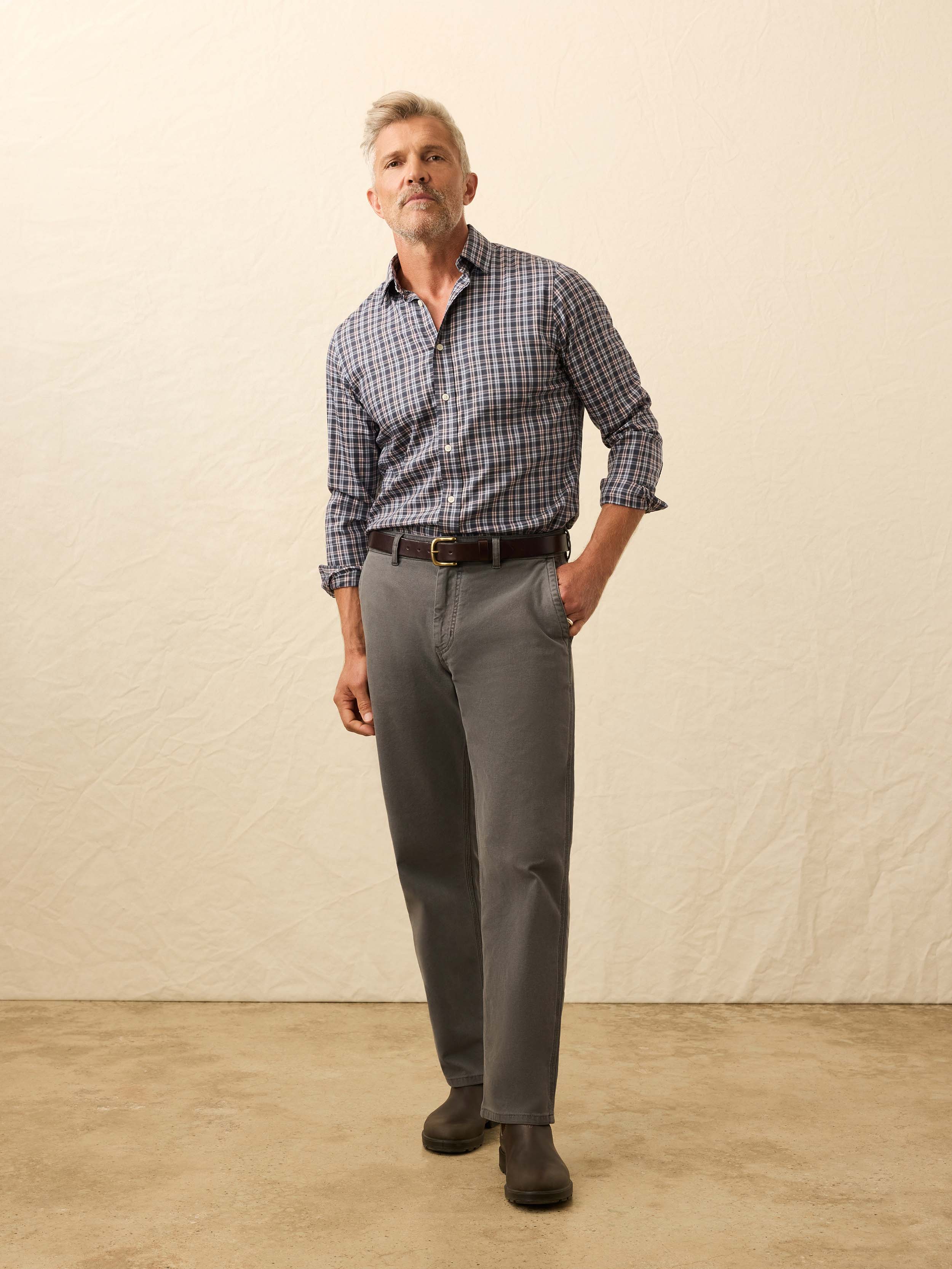 Sunwashed Canvas Utility Pant - Washed Charcoal | Faherty Brand