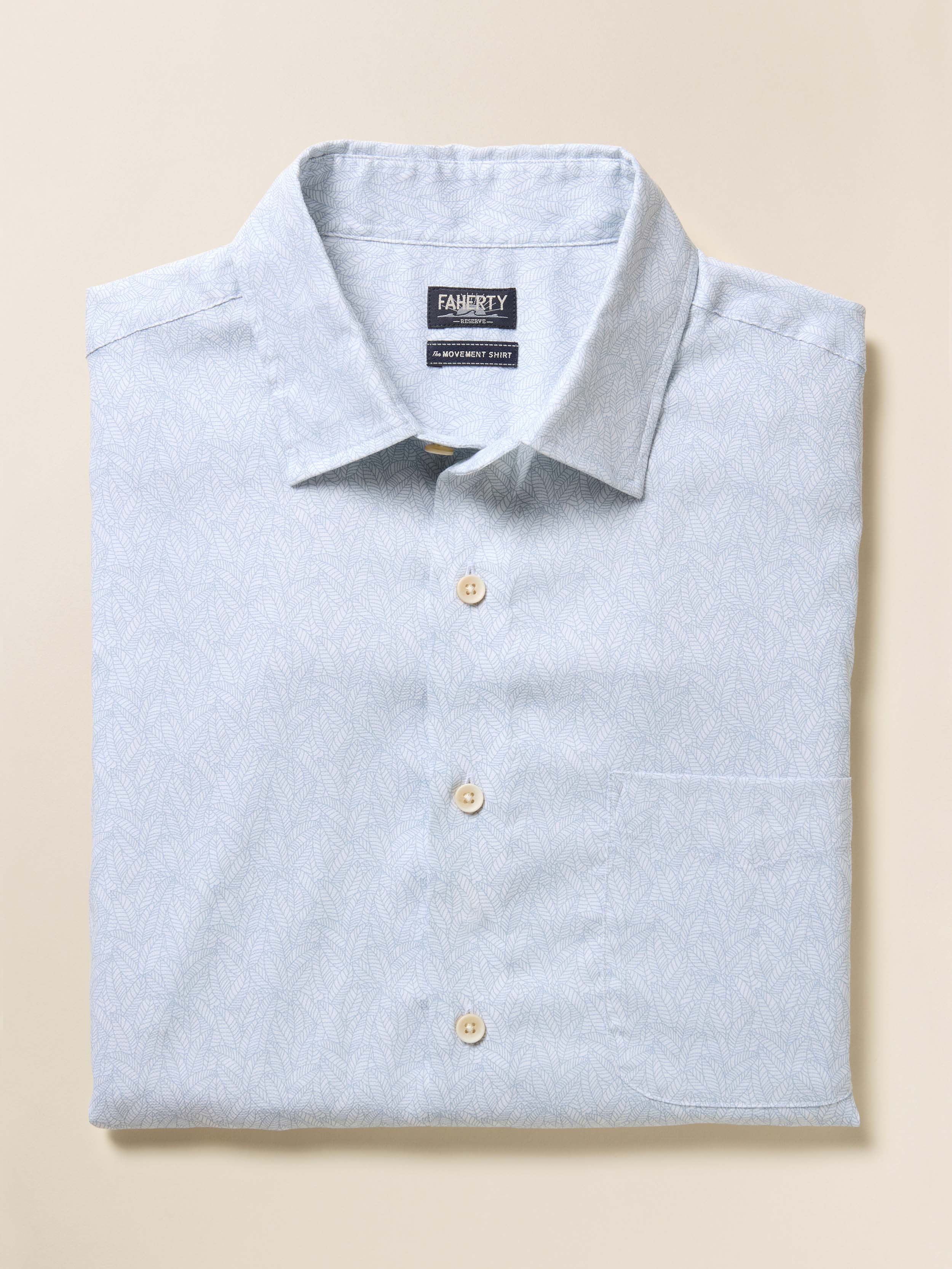Short-Sleeve Movement™ Monterey Shirt - Ivory Sky Rainforest | Faherty Brand