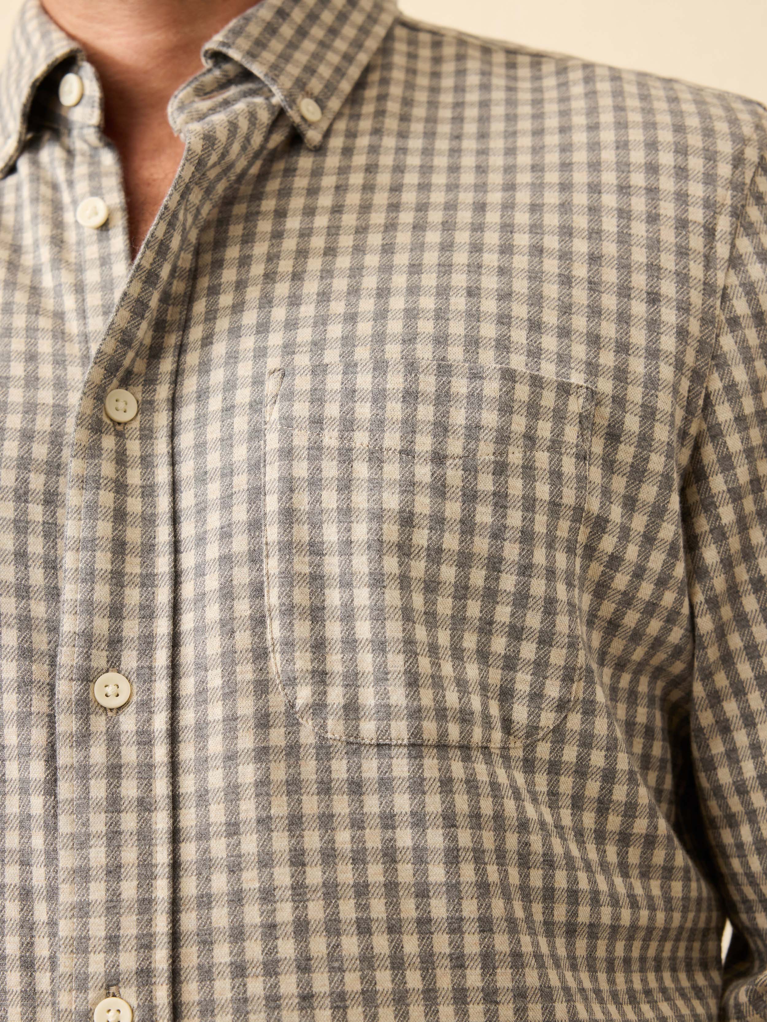Coastline Knit Shirt - Fox Grey Gingham | Faherty Brand