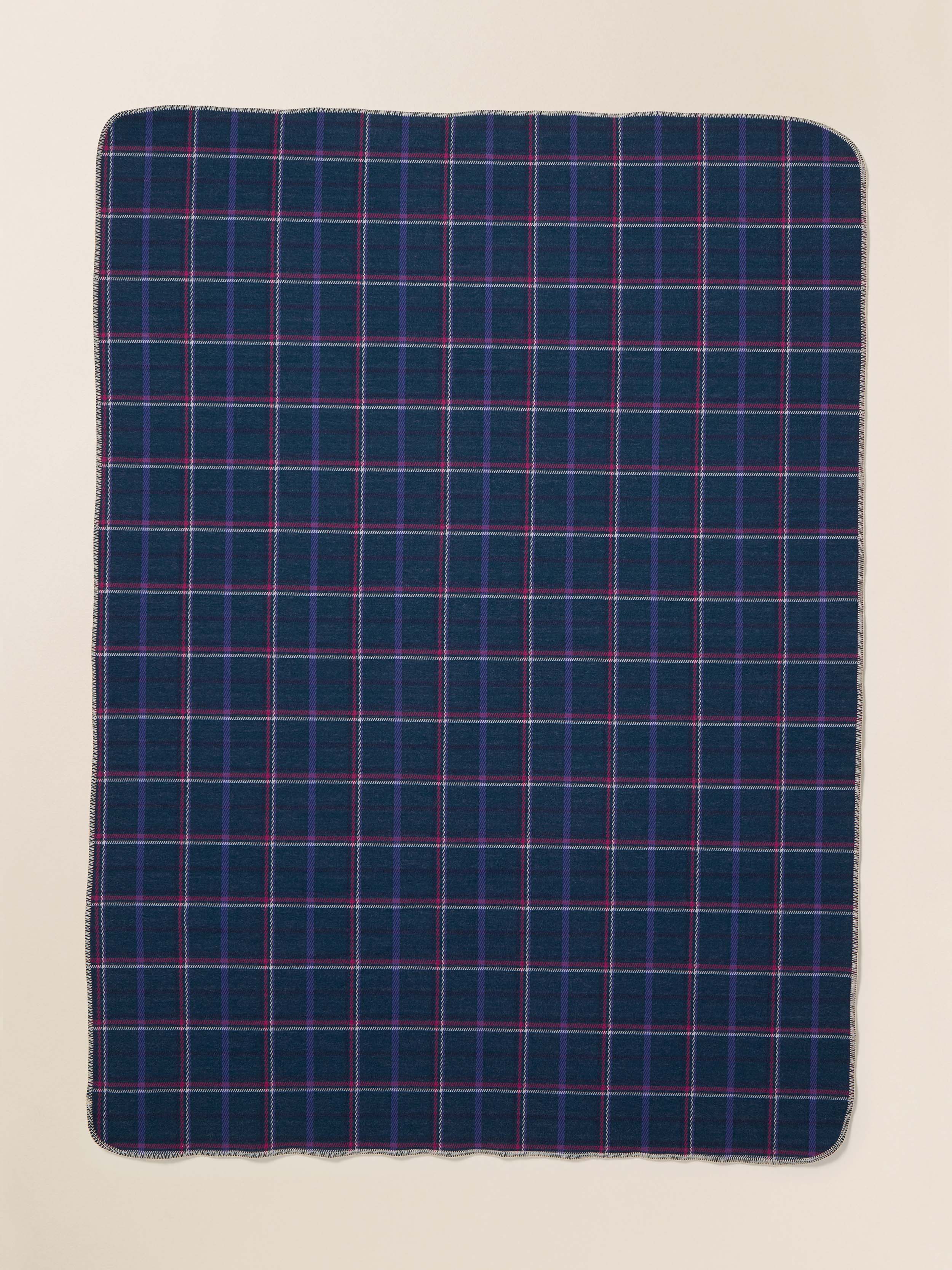 Legend™ High Pile Fleece Blanket - Northern Lights Plaid | Faherty Brand