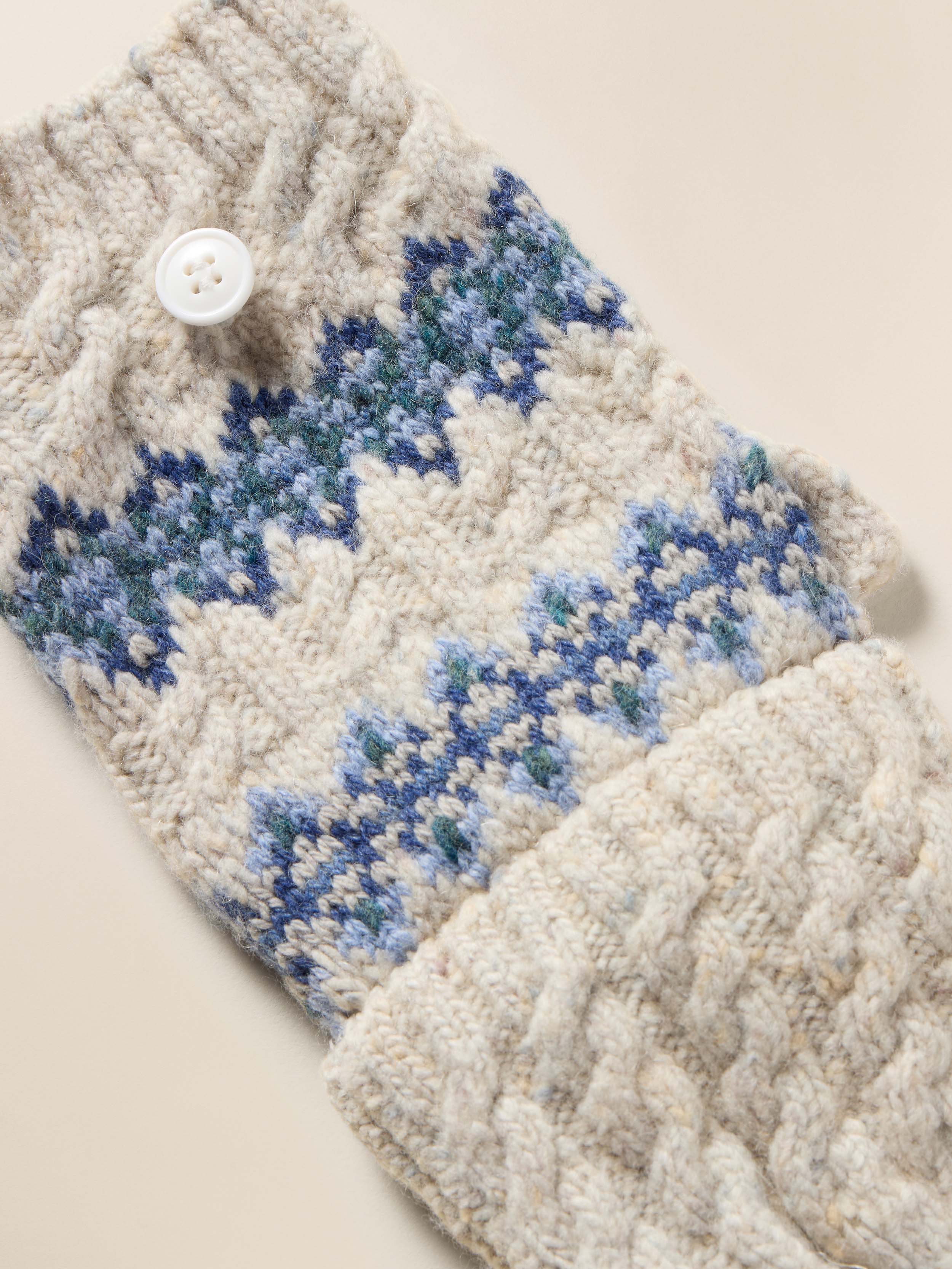 Highland Fairisle Pop Top Mitten - Snow | Faherty Brand