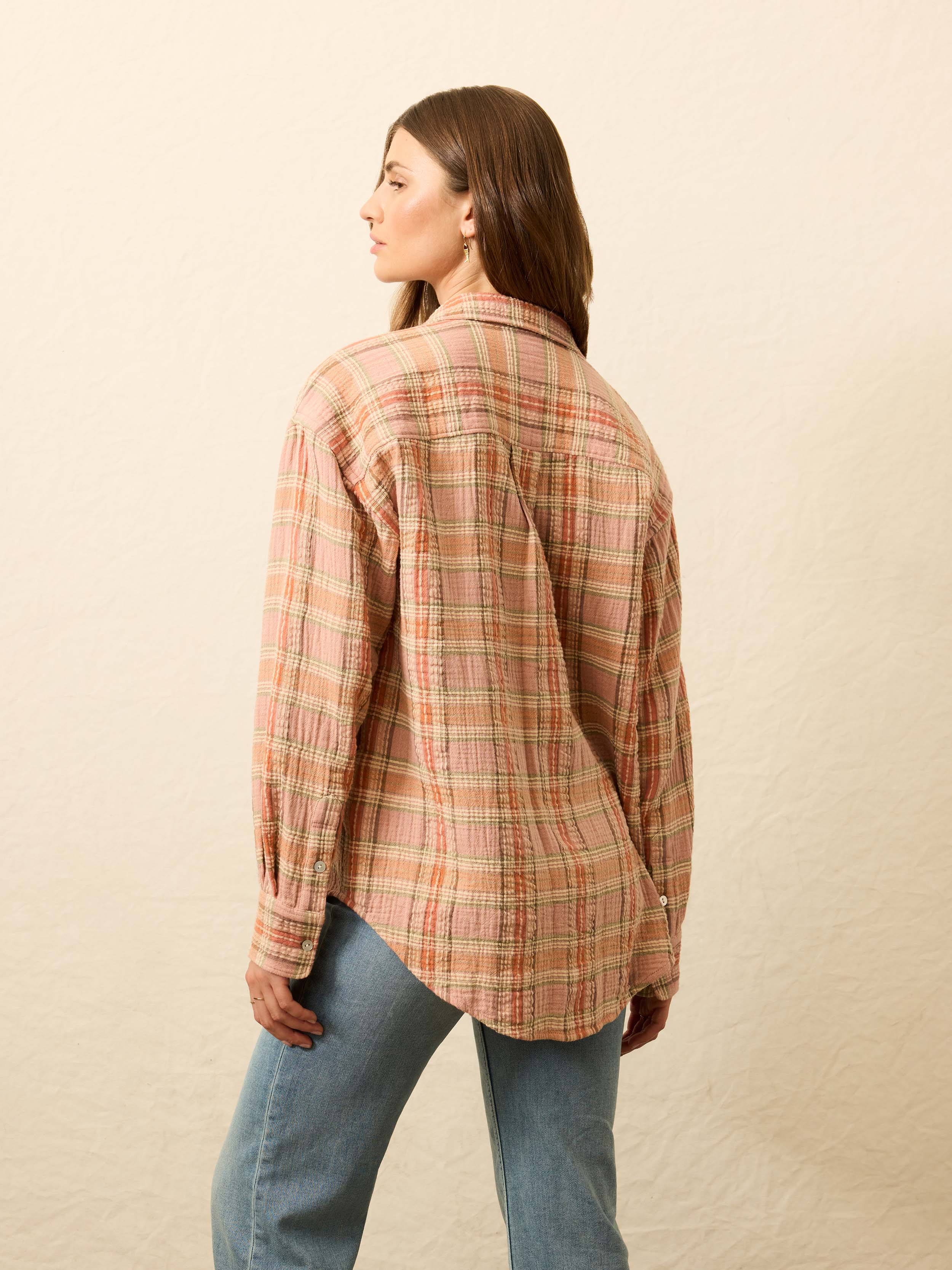 Dune Cotton Gauze Relaxed Shirt - Tinted Rose Water Plaid | Faherty Brand