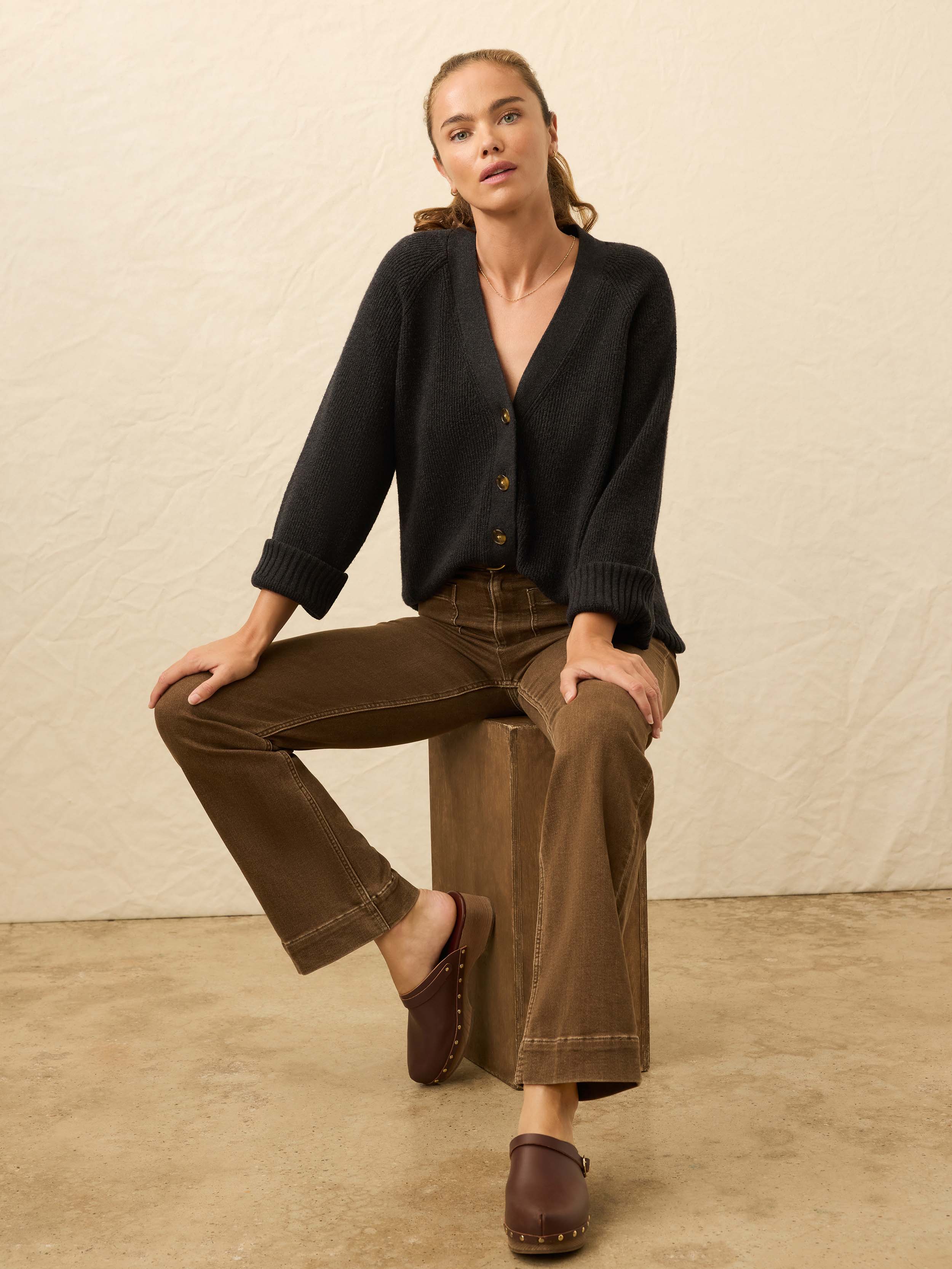 Jackson Cardigan - Charcoal Heather | Faherty Brand