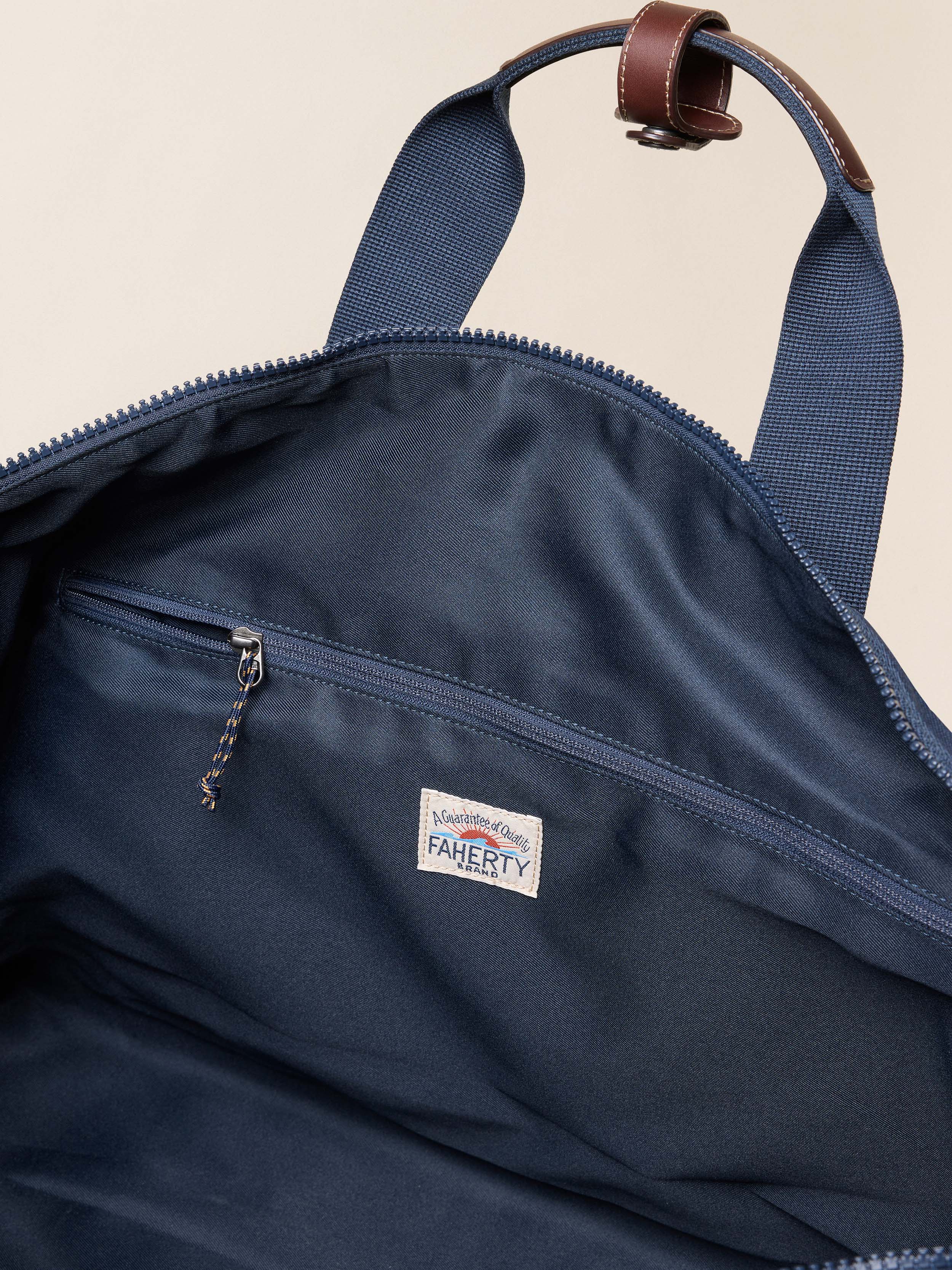 Latitude Weekender Duffel - Navy | Faherty Brand