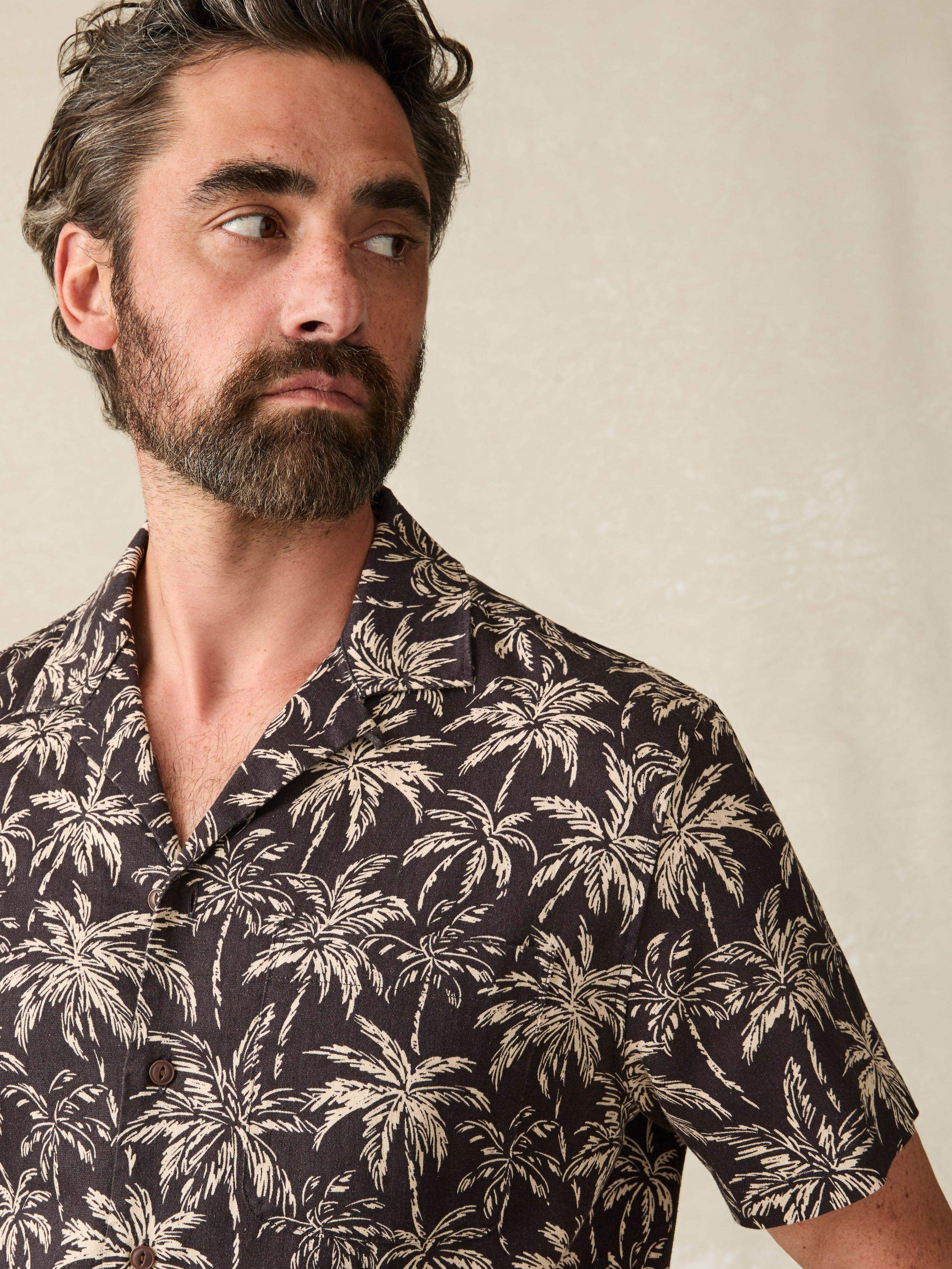 Short-Sleeve Hemp Blend Camp Shirt - Charcoal Tropic Trees | Faherty Brand