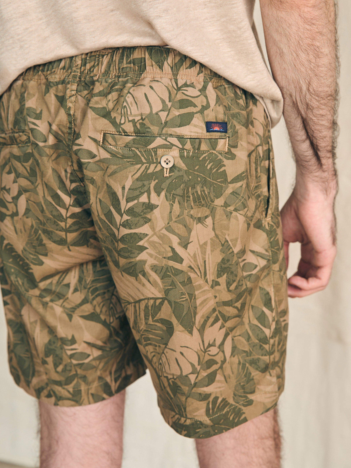 Essential Drawstring Short - Olive Jungle Tropical, image 5 of 6
