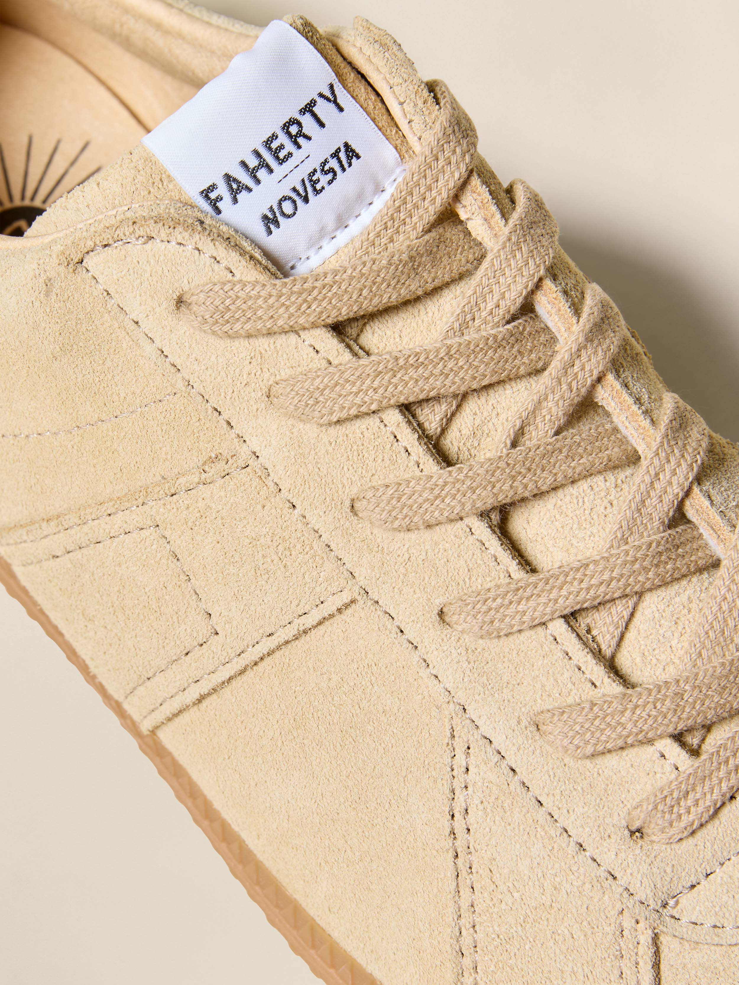 Novesta Gat - Tan Cappuccino | Faherty Brand
