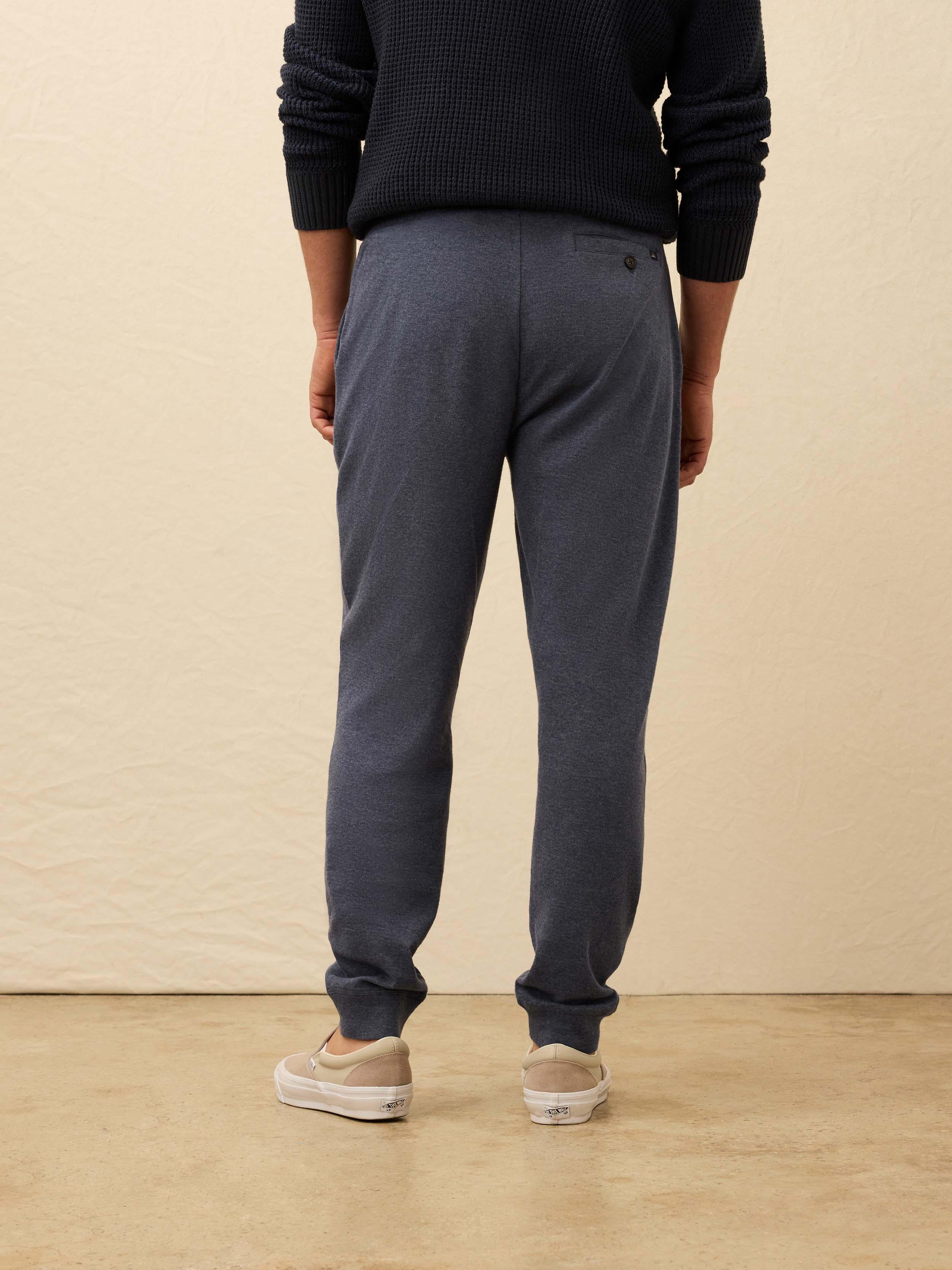 Aspen Lounge Cashmere Sweatpant - Night Ocean Melange | Faherty Brand