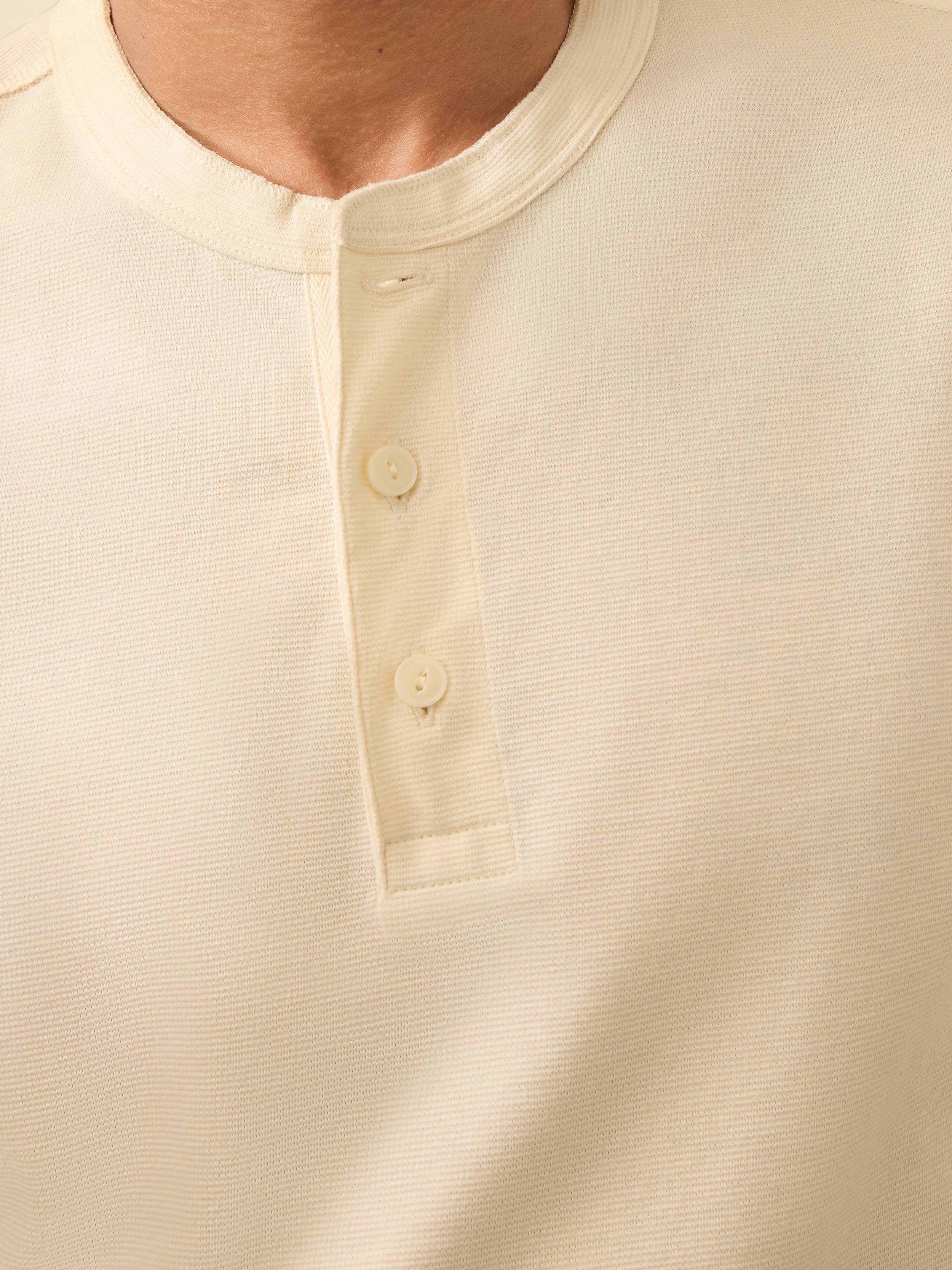 Long-Sleeve Waffle Henley - Snow | Faherty Brand