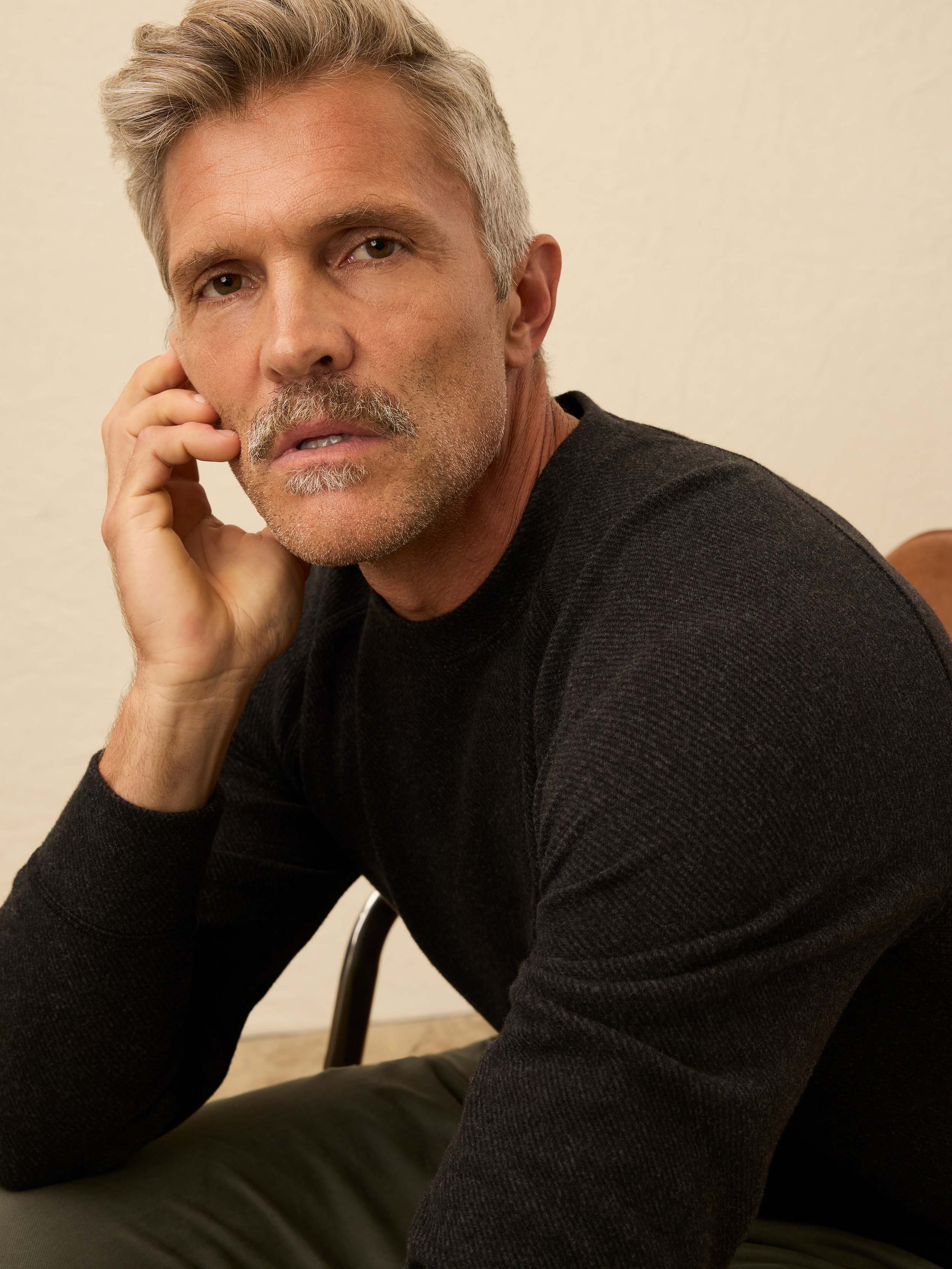 Legend™ Sweater Crew - Heathered Black Twill | Faherty Brand