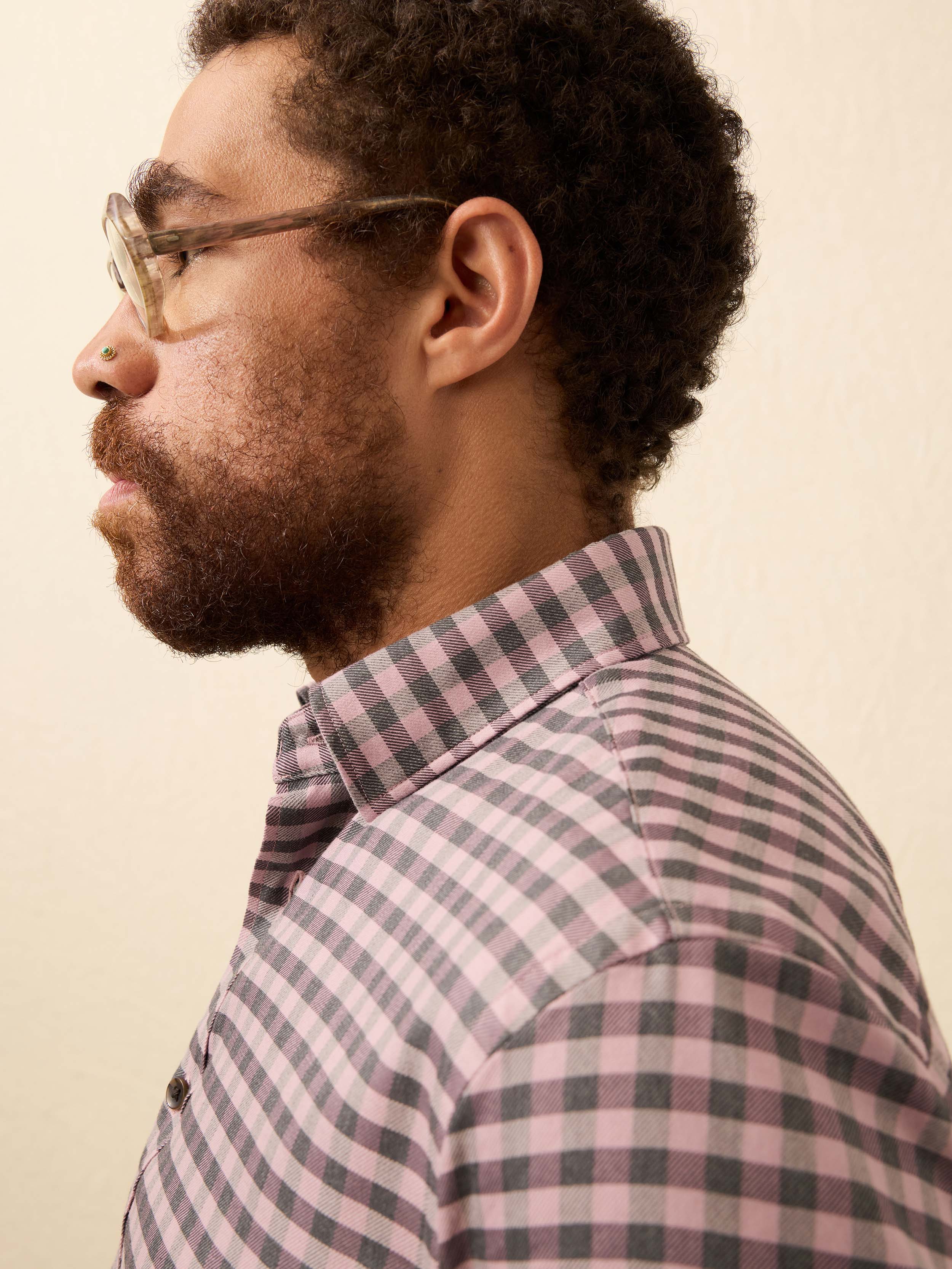 Soft Twill Movement™ Shirt - Charcoal Plum Gingham | Faherty Brand