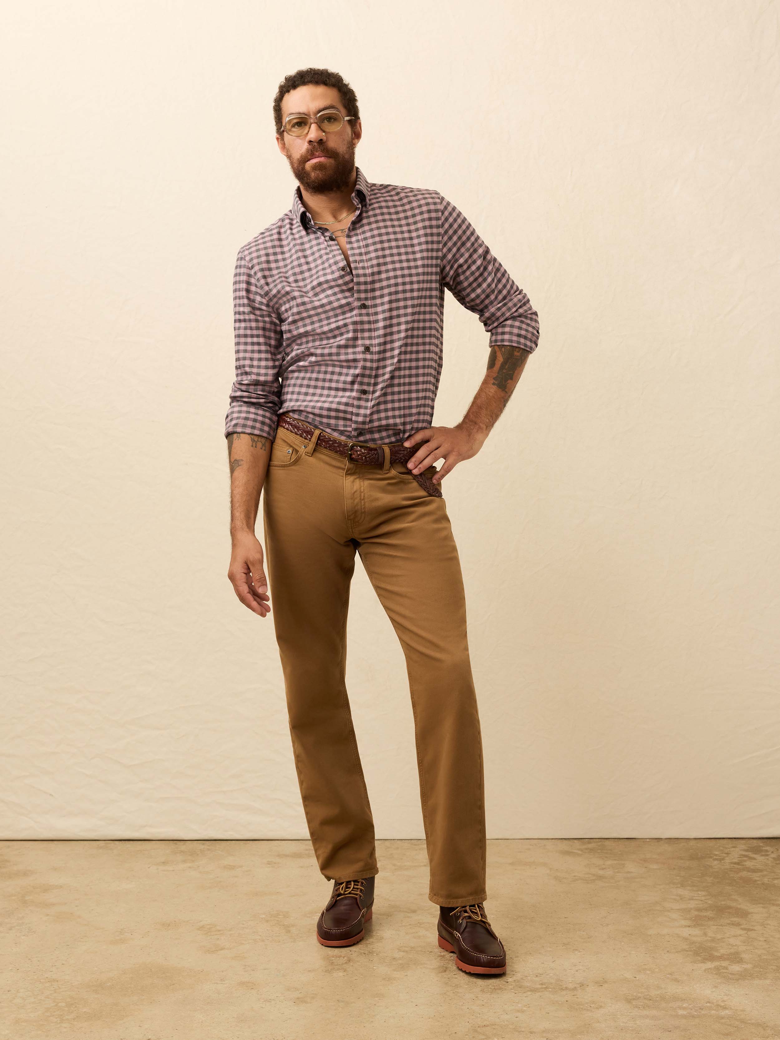 Soft Twill Movement™ Shirt - Charcoal Plum Gingham | Faherty Brand