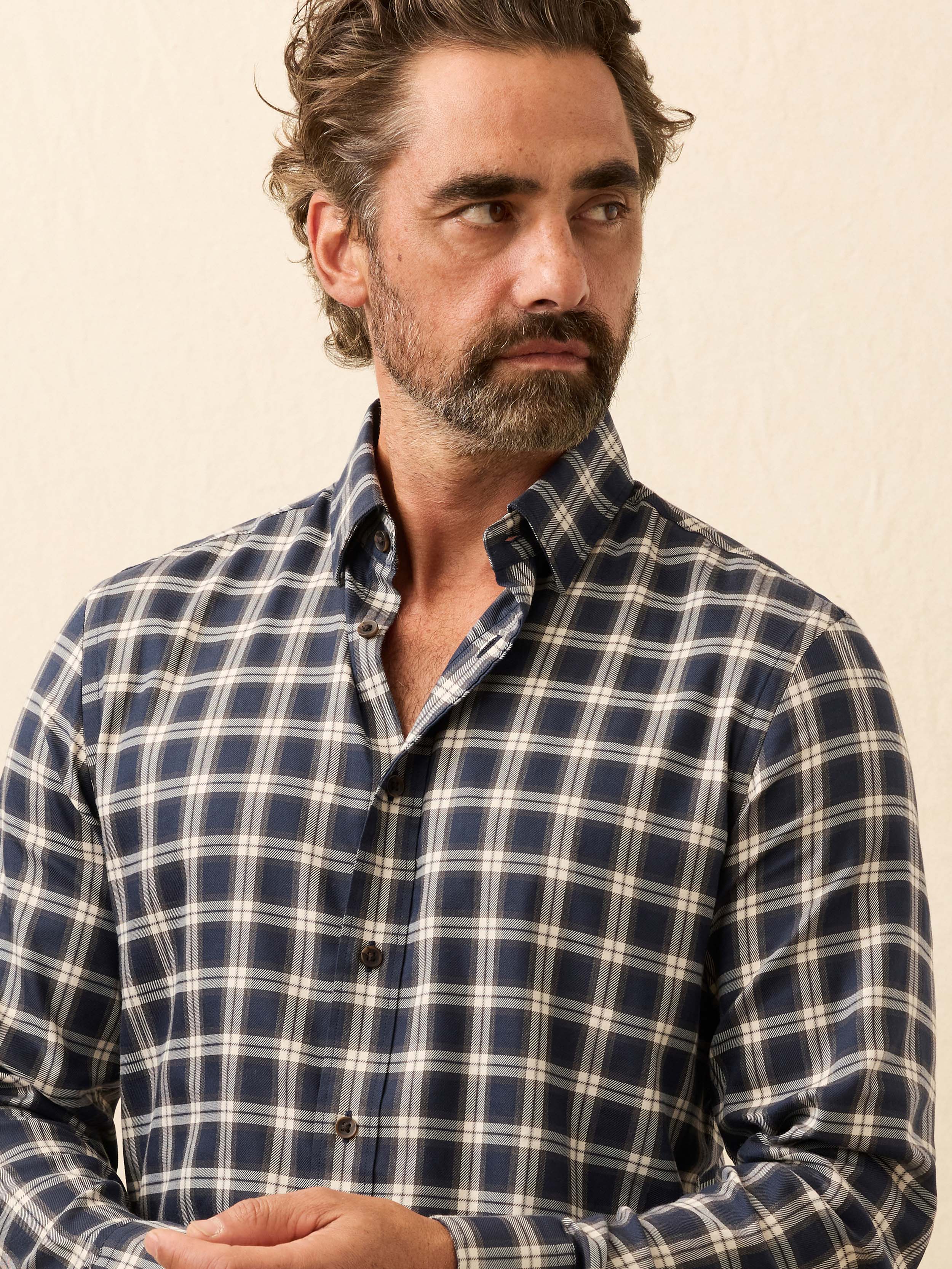 Soft Twill Movement™ Shirt - Navy Smoke Plaid | Faherty Brand