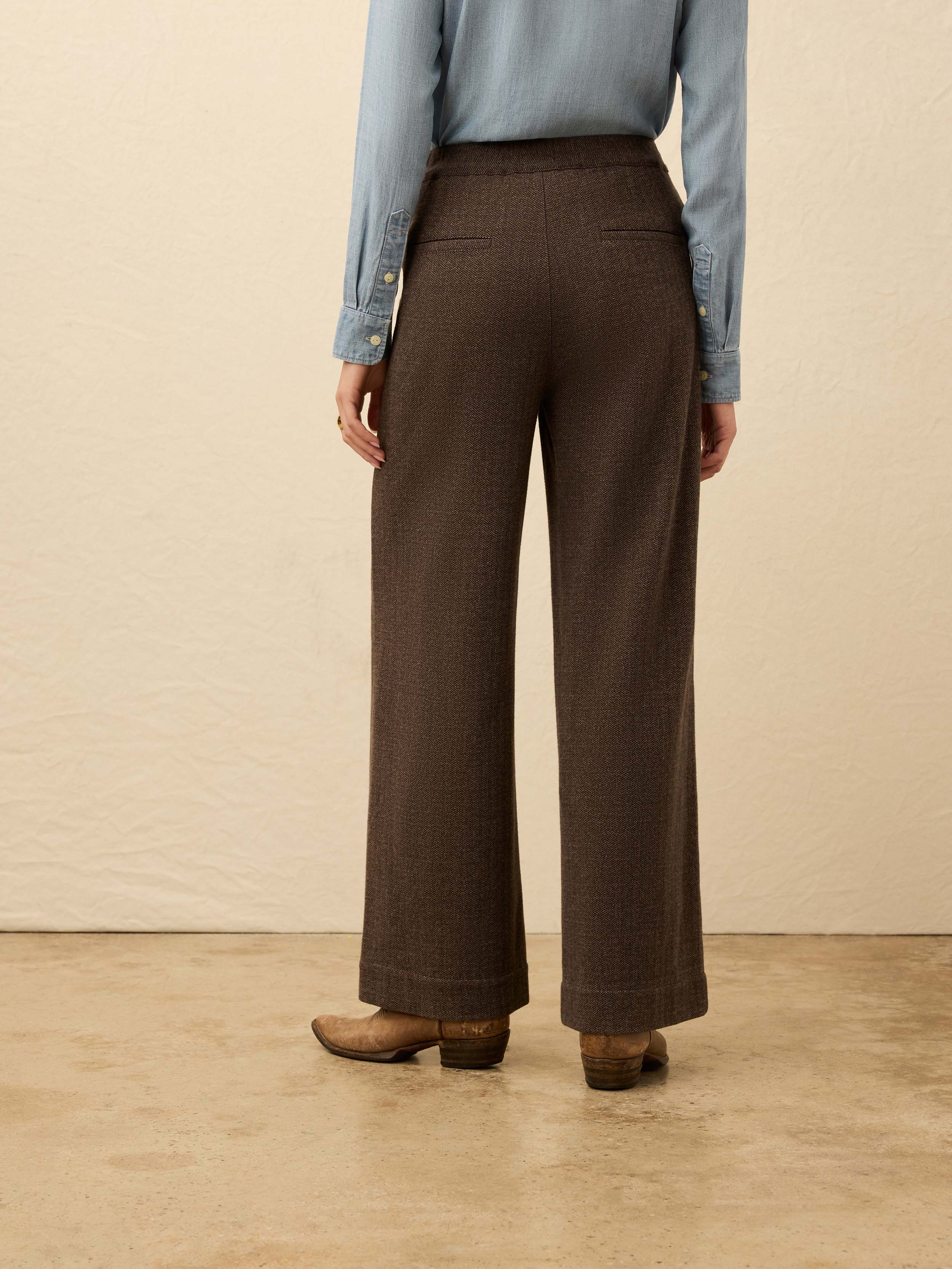 Inlet Knit Tweed Trouser - Woodland Herringbone | Faherty Brand