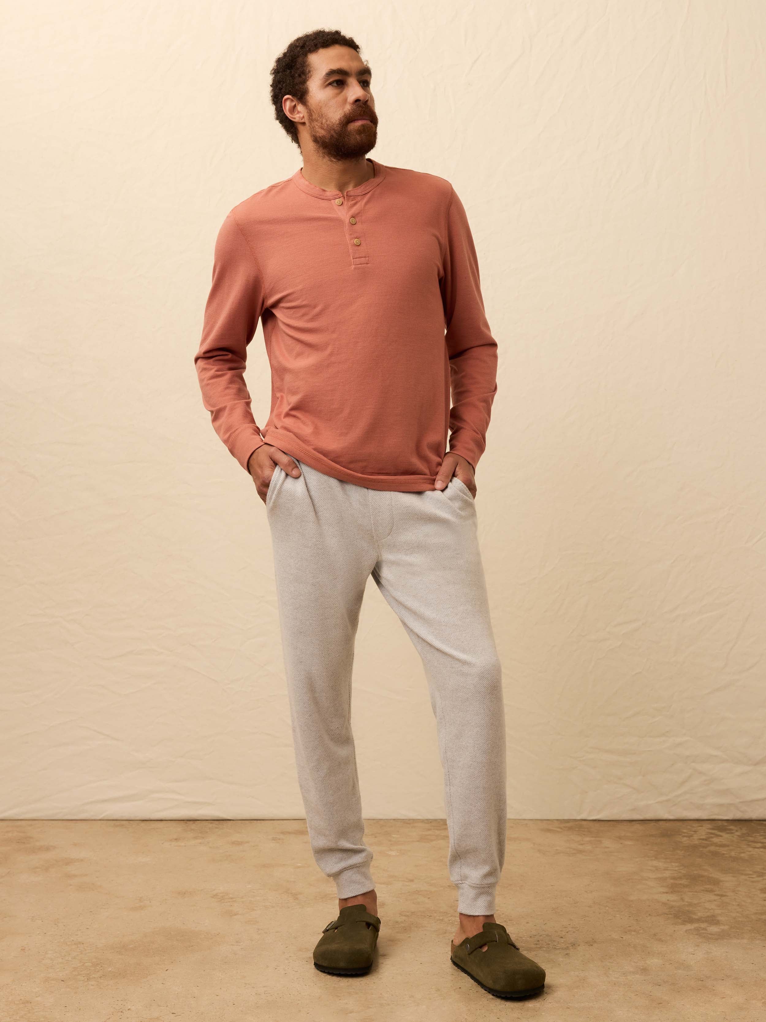 Legend™ Sweatpant - Light Heather Grey | Faherty Brand