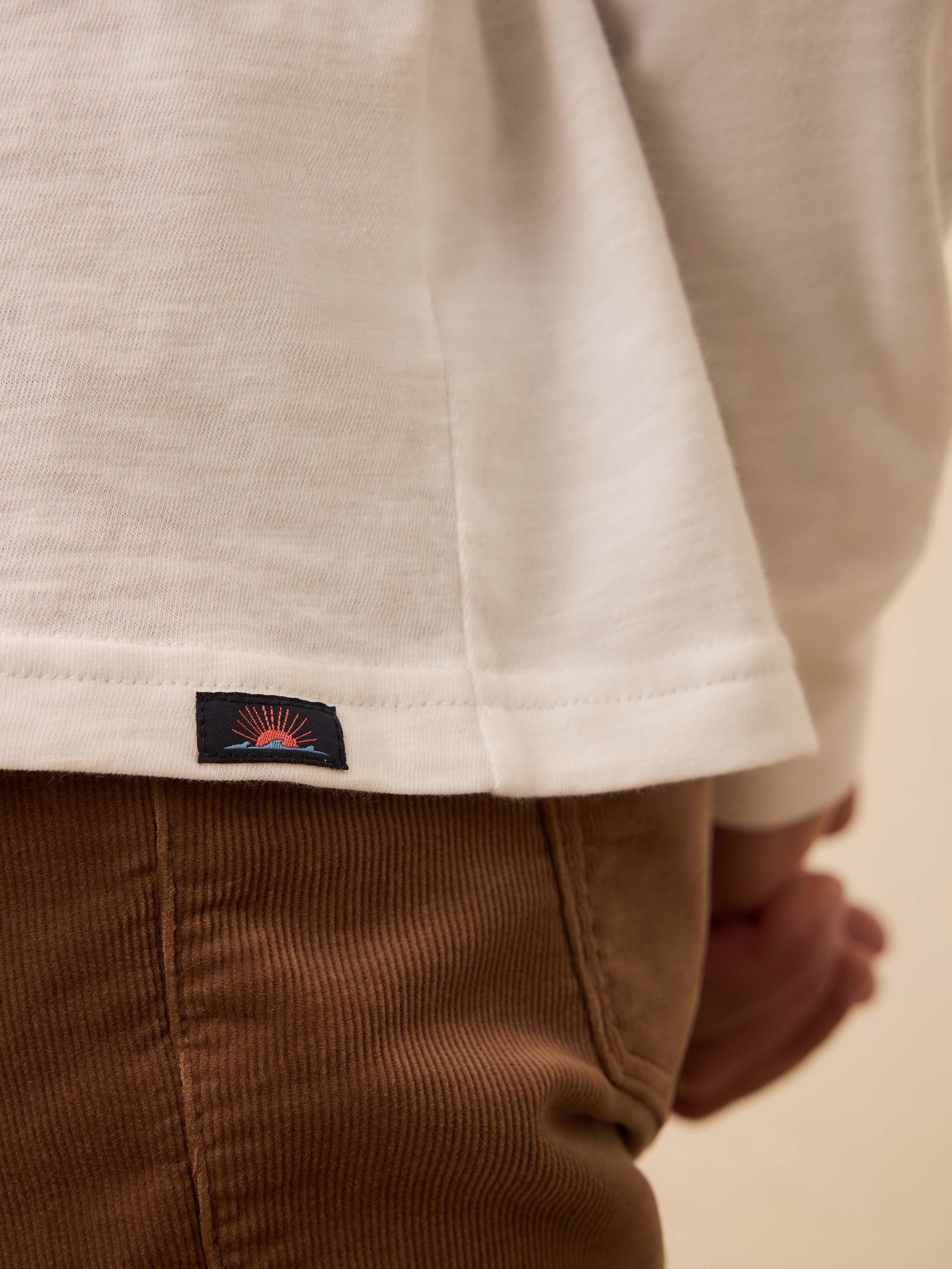 Long-Sleeve Sunwashed Pocket Tee - White Surf Stripe | Faherty Brand