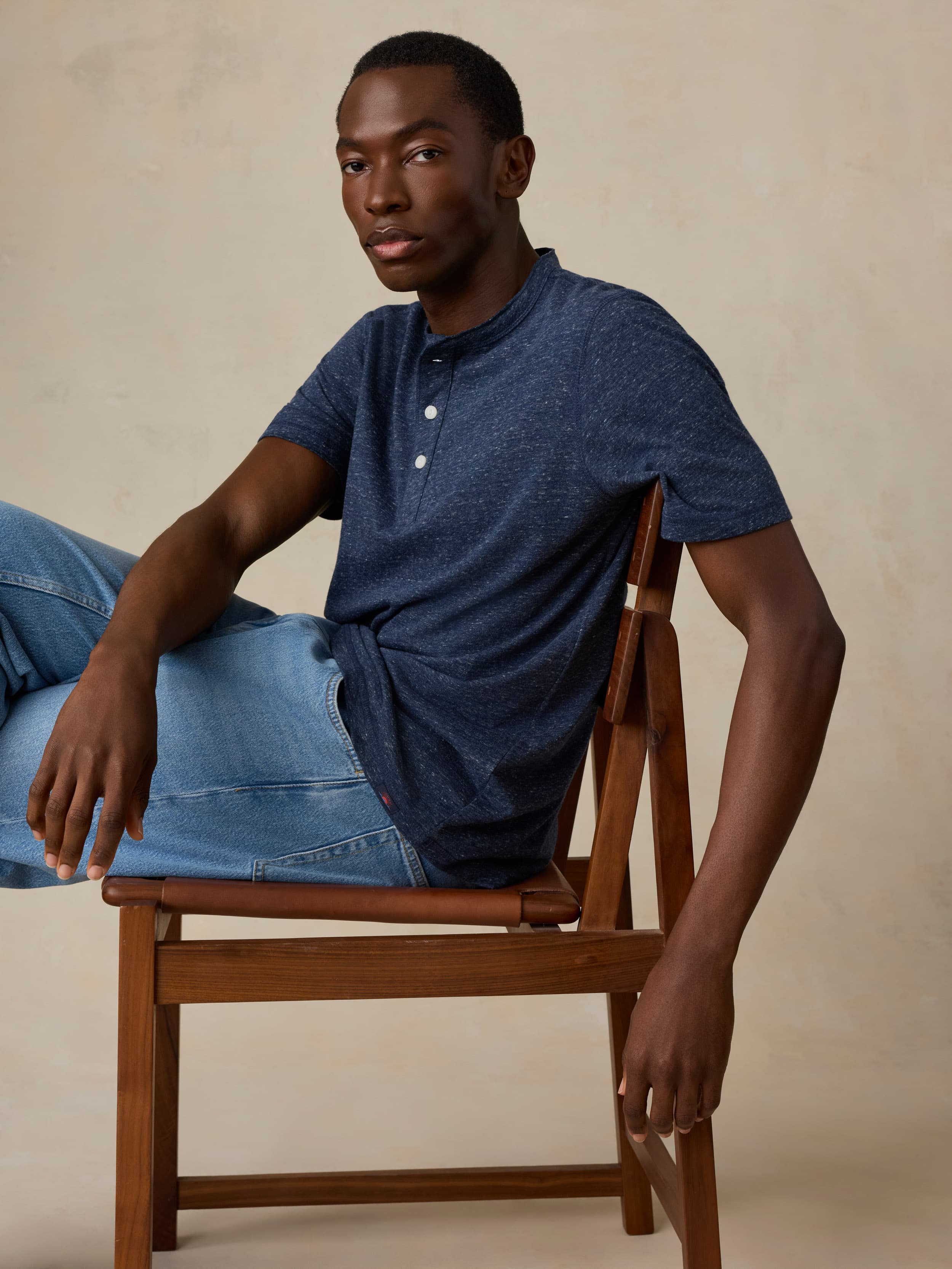 Short-Sleeve Breeze Henley - Midnight Skies Heather | Faherty Brand