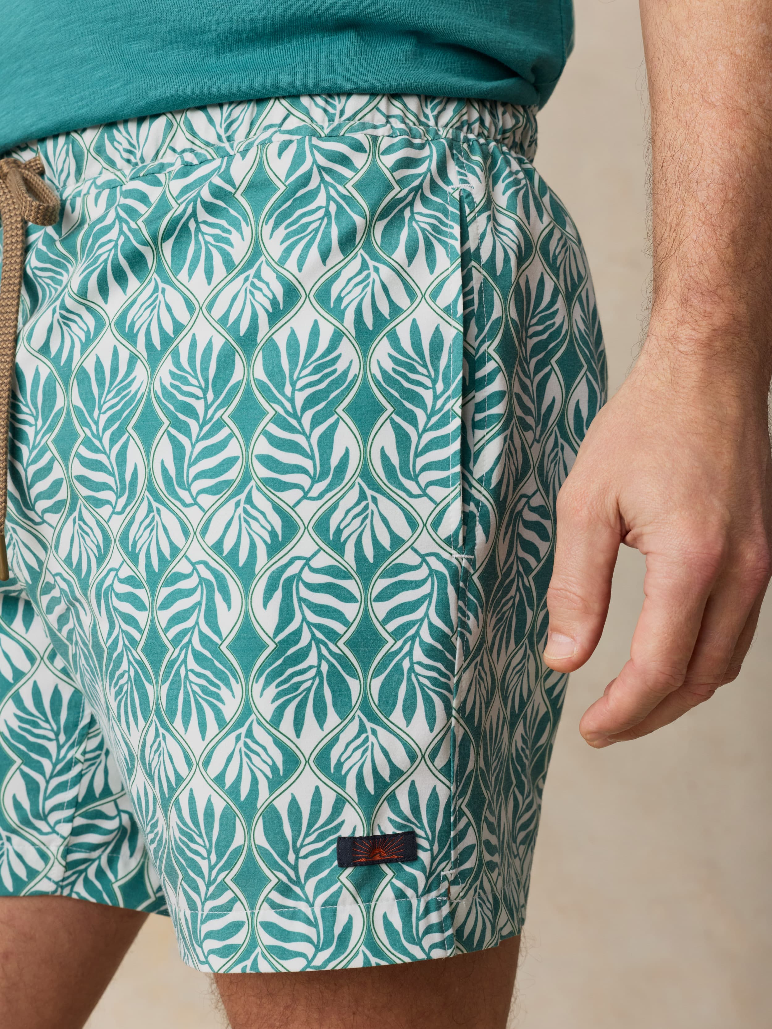 All Day™ Trunk (6") - Biscayne Leafy Vine | Faherty Brand