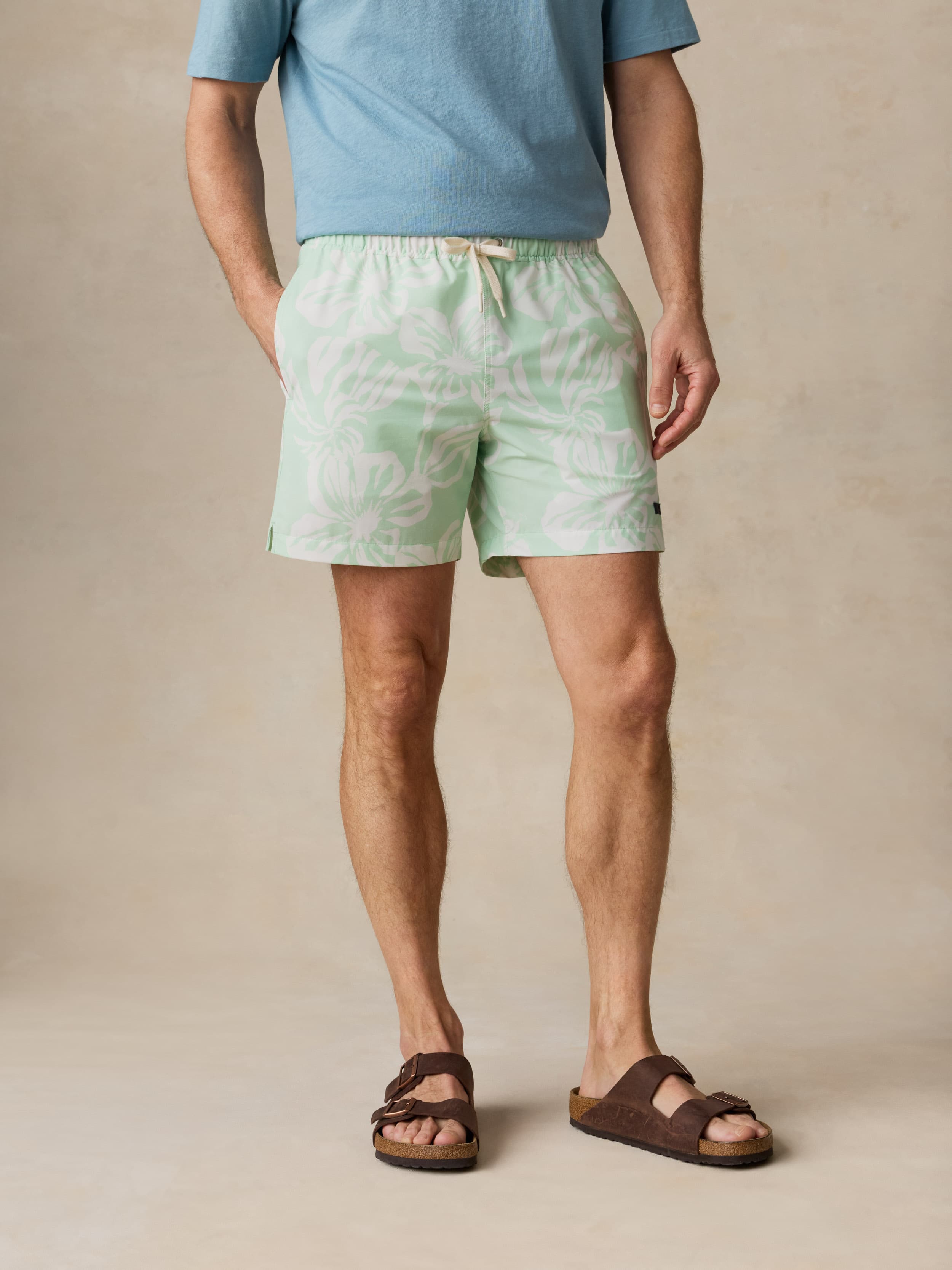 All Day™ Trunk (6") - Summer Isle Floral | Faherty Brand