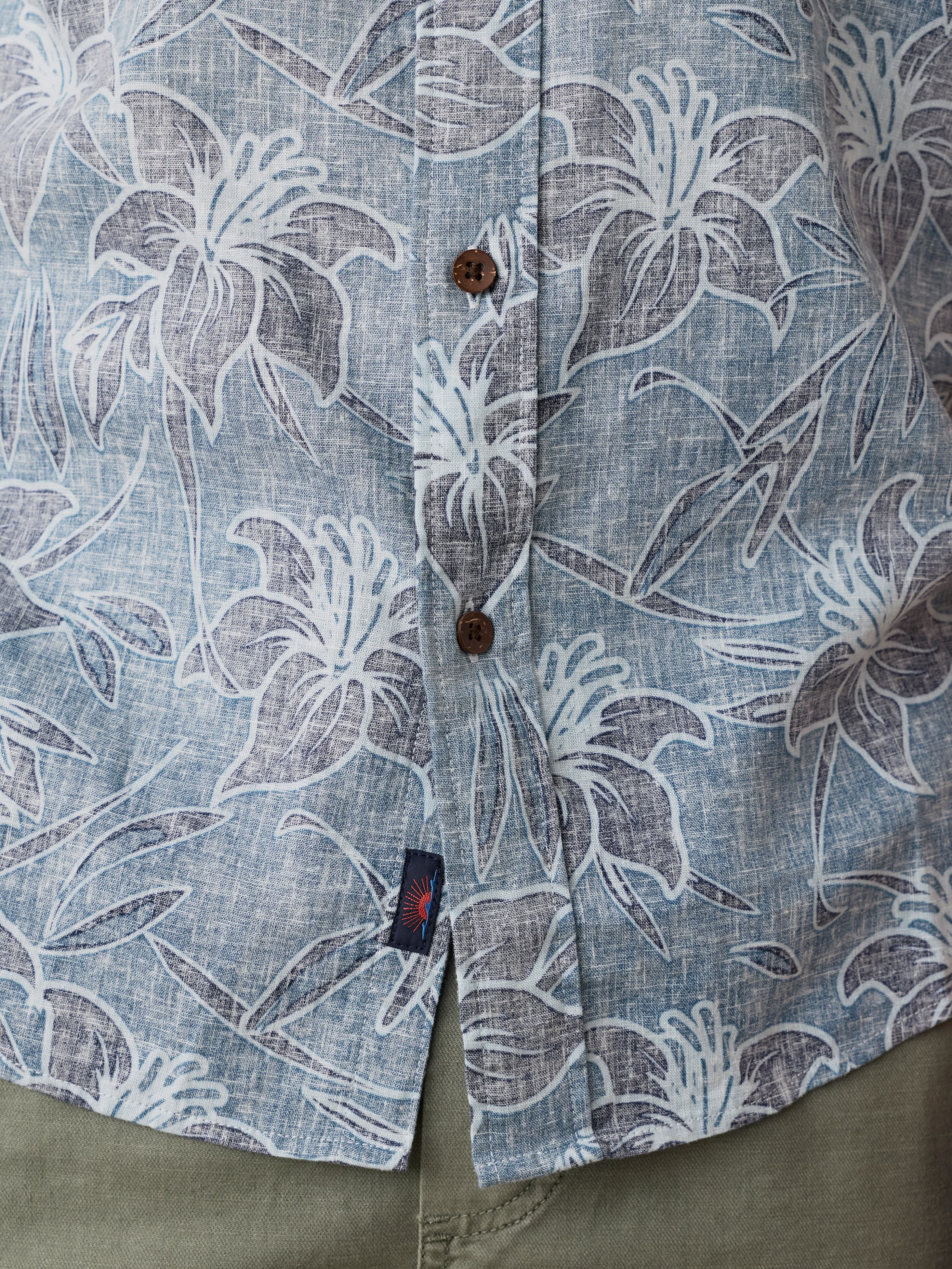 Short-Sleeve Breeze Shirt - Stormy Sea Lotus | Faherty Brand