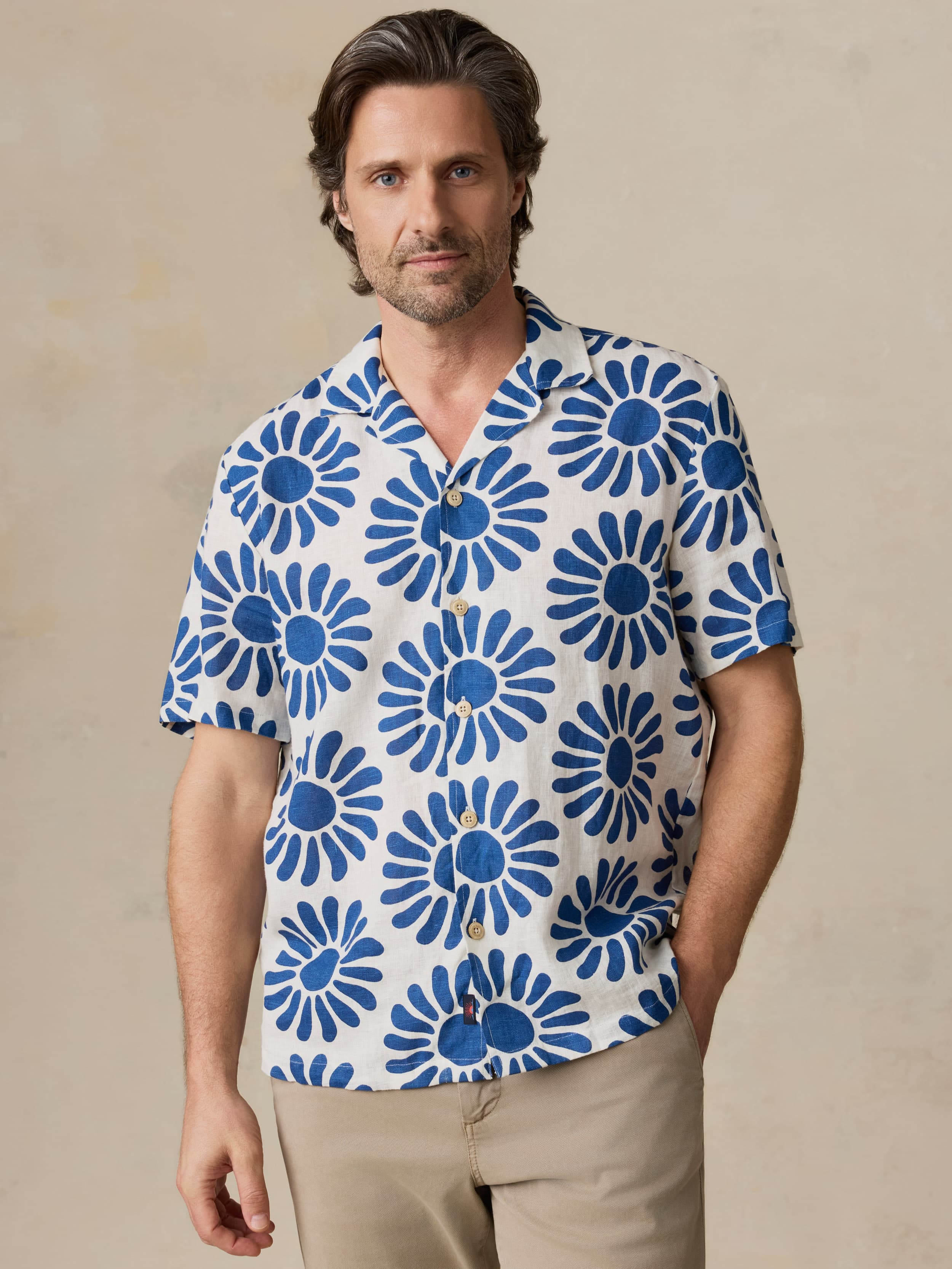 Short-Sleeve Linen Camp Shirt - Antilles Blue Suns | Faherty Brand