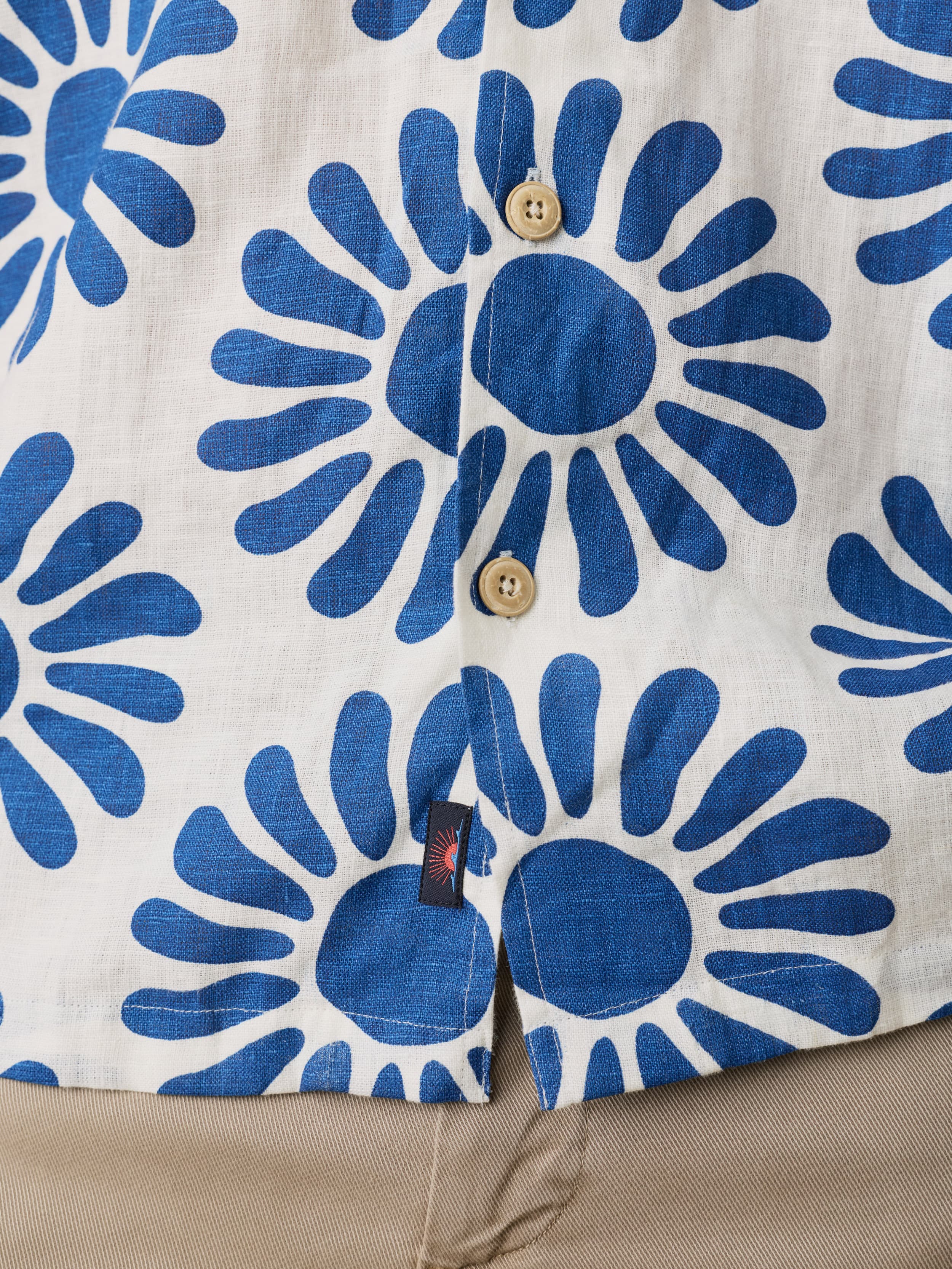 Short-Sleeve Linen Camp Shirt - Antilles Blue Suns | Faherty Brand