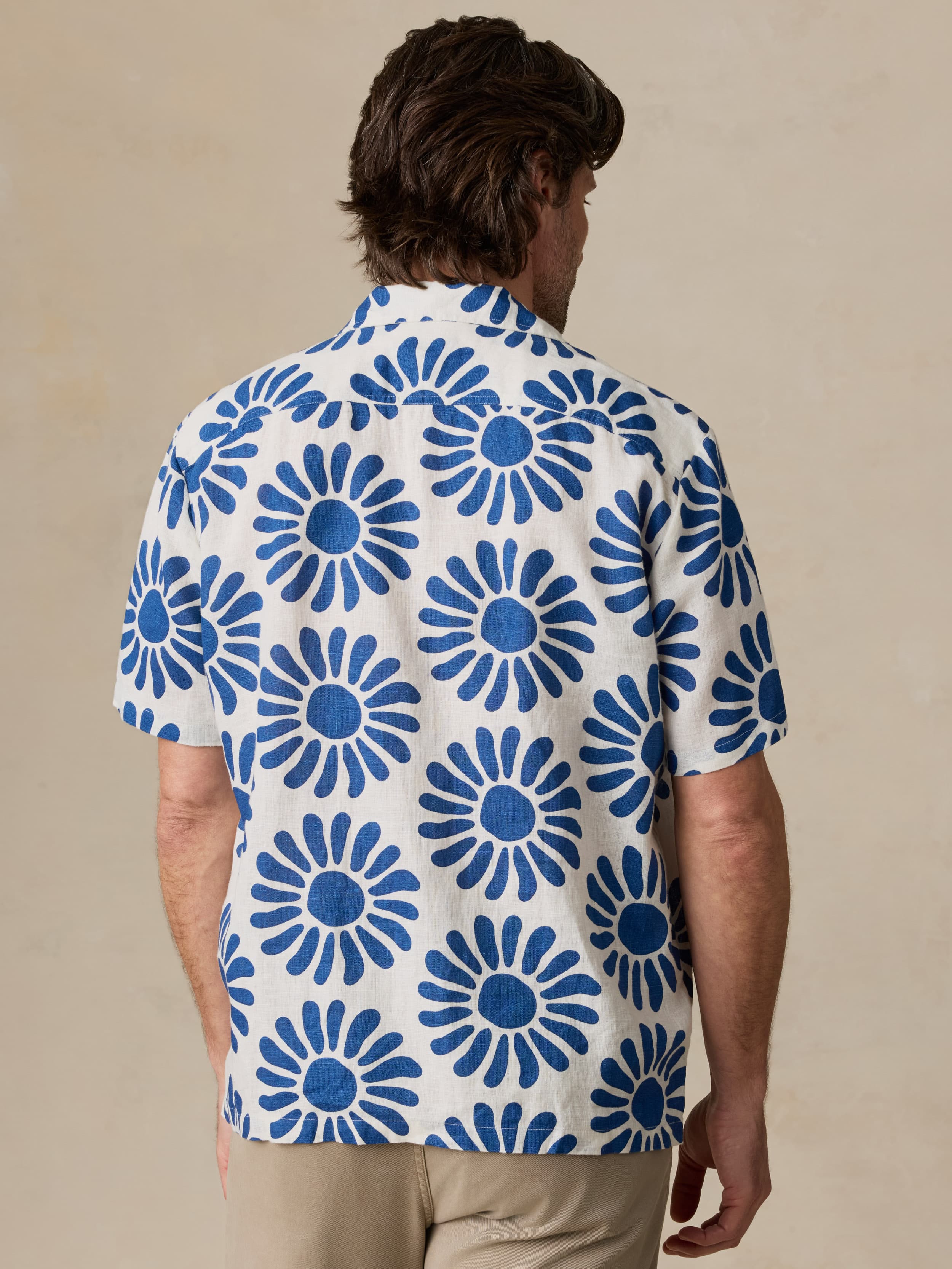Short-Sleeve Linen Camp Shirt - Antilles Blue Suns | Faherty Brand