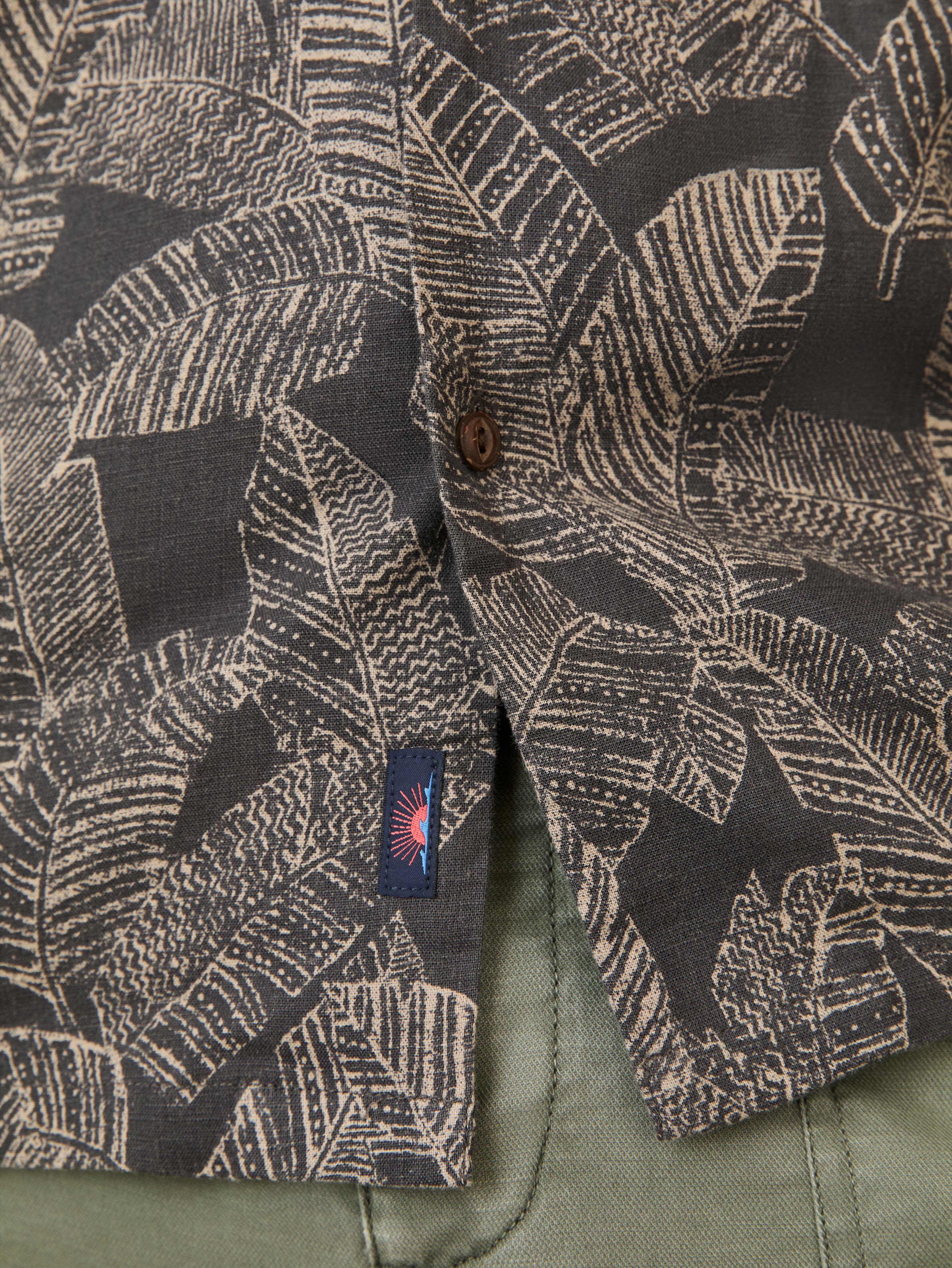Short-Sleeve Breeze Camp Shirt - Graphite Rainforest | Faherty Brand