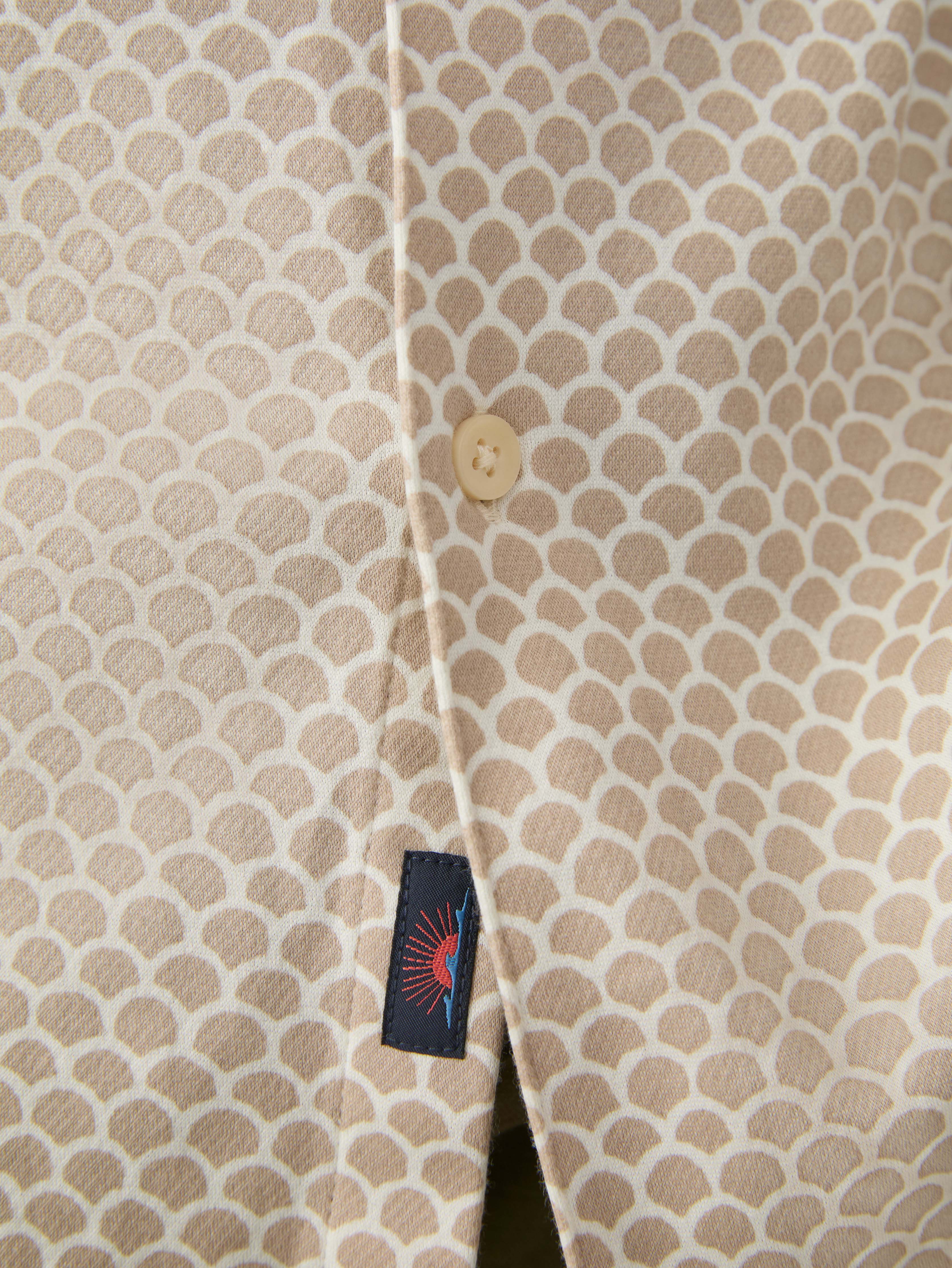 Short-Sleeve Hermosa Shirt - Island Sand Fishscale | Faherty Brand