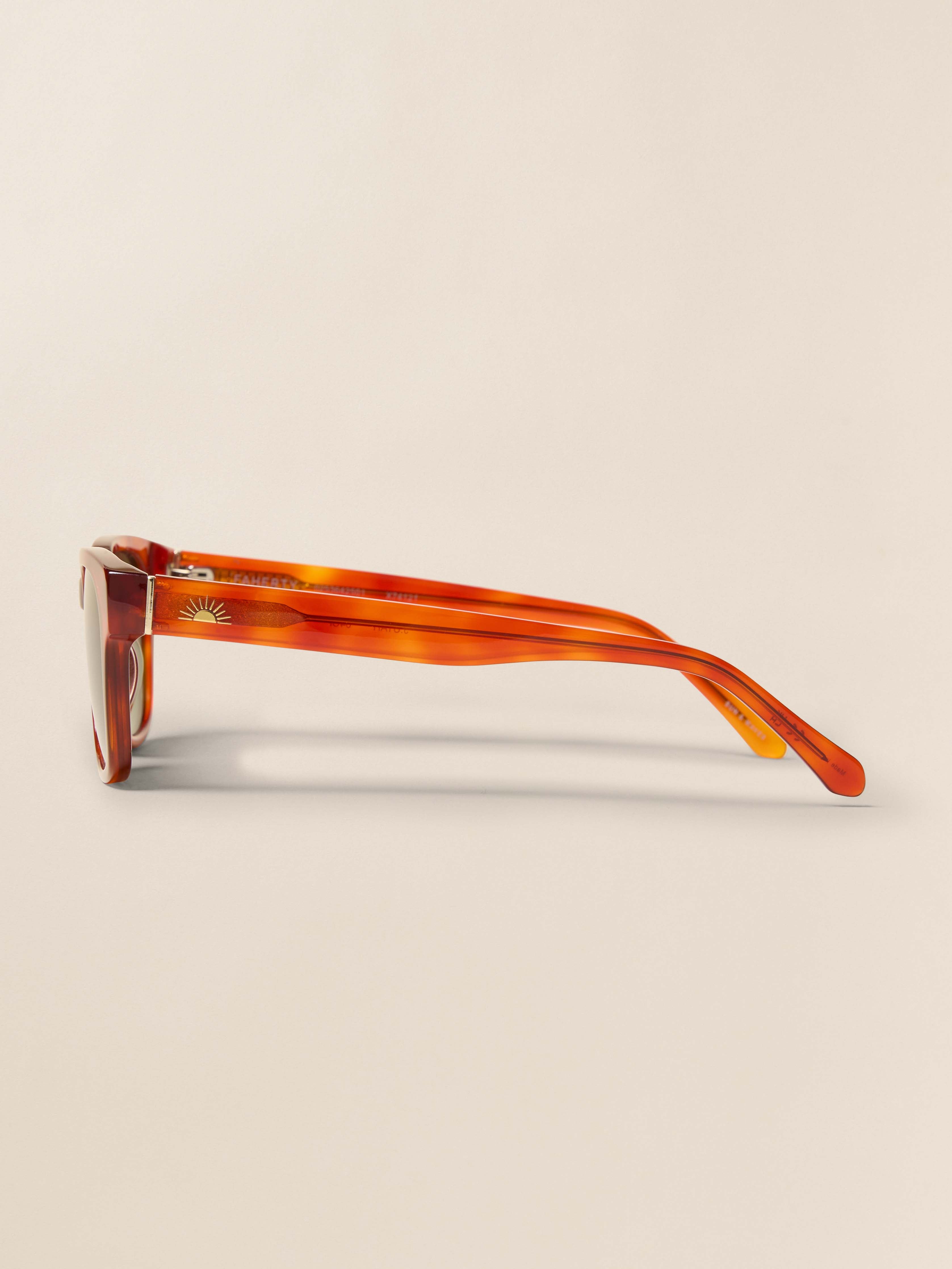 J. Utah Sunglasses - Amber Tortoise | Faherty Brand