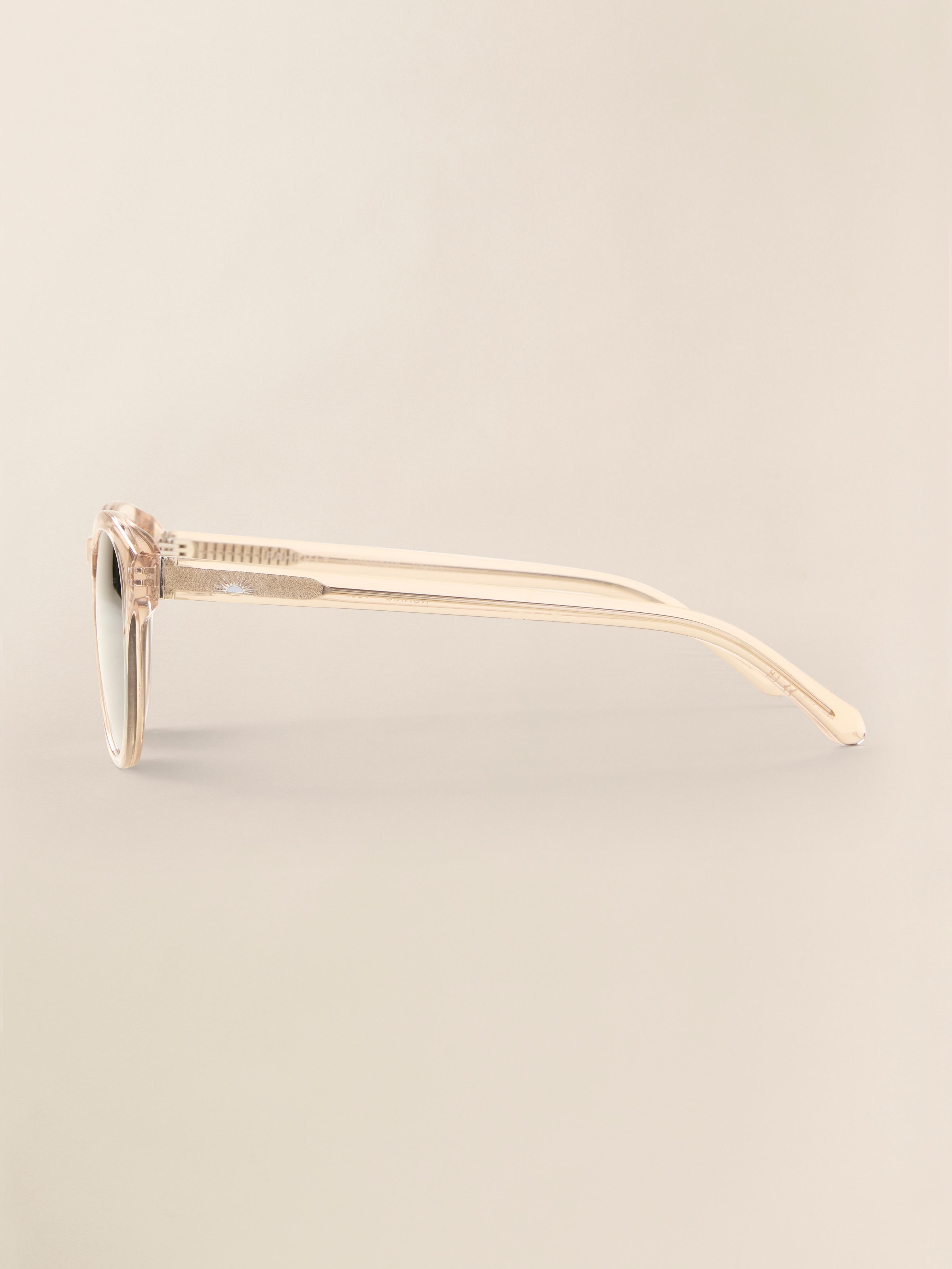 Norris Sunglasses - Peach Crystal | Faherty Brand