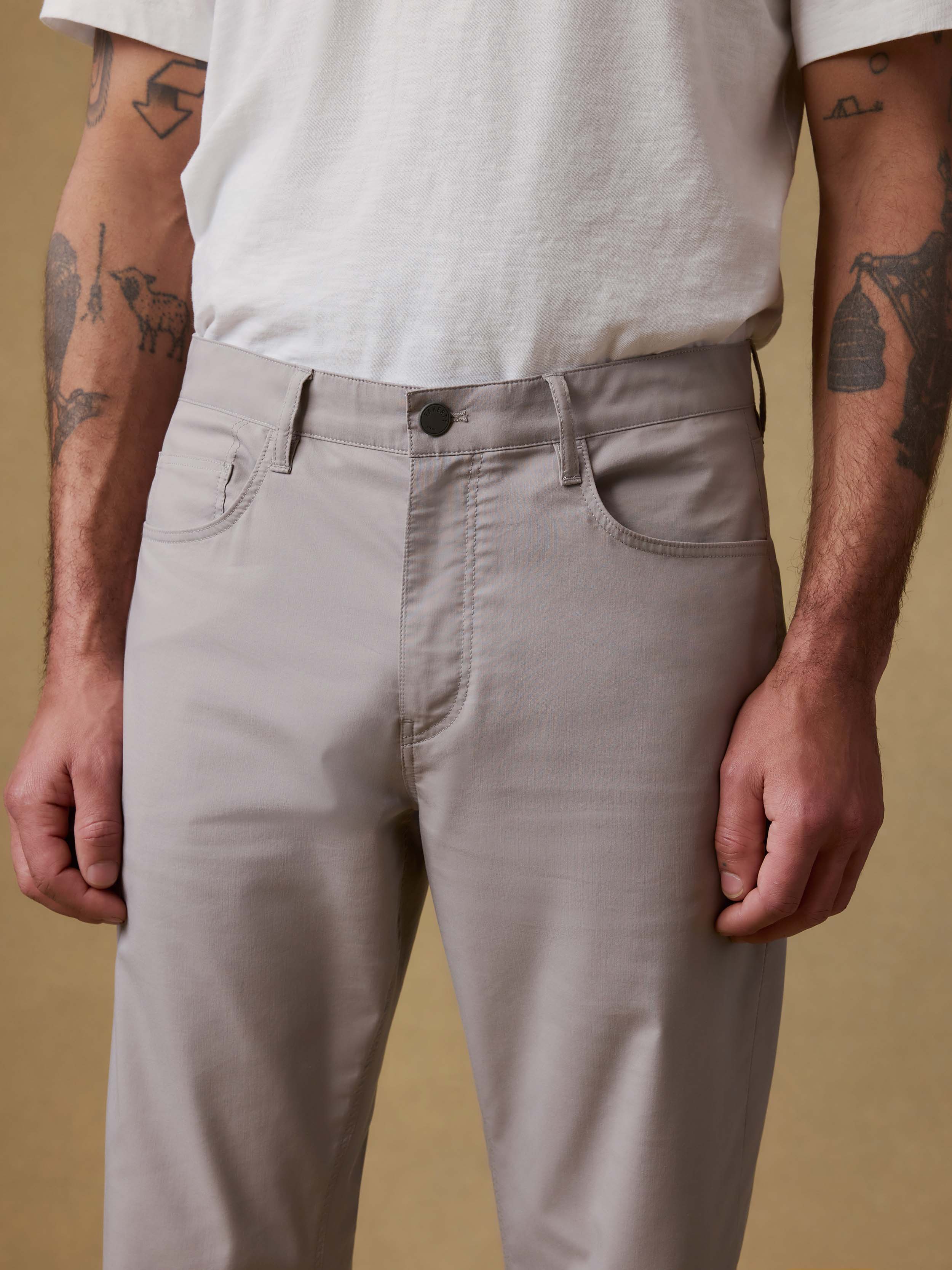 Movement™ 5-Pocket Pant - Fossil | Faherty Brand