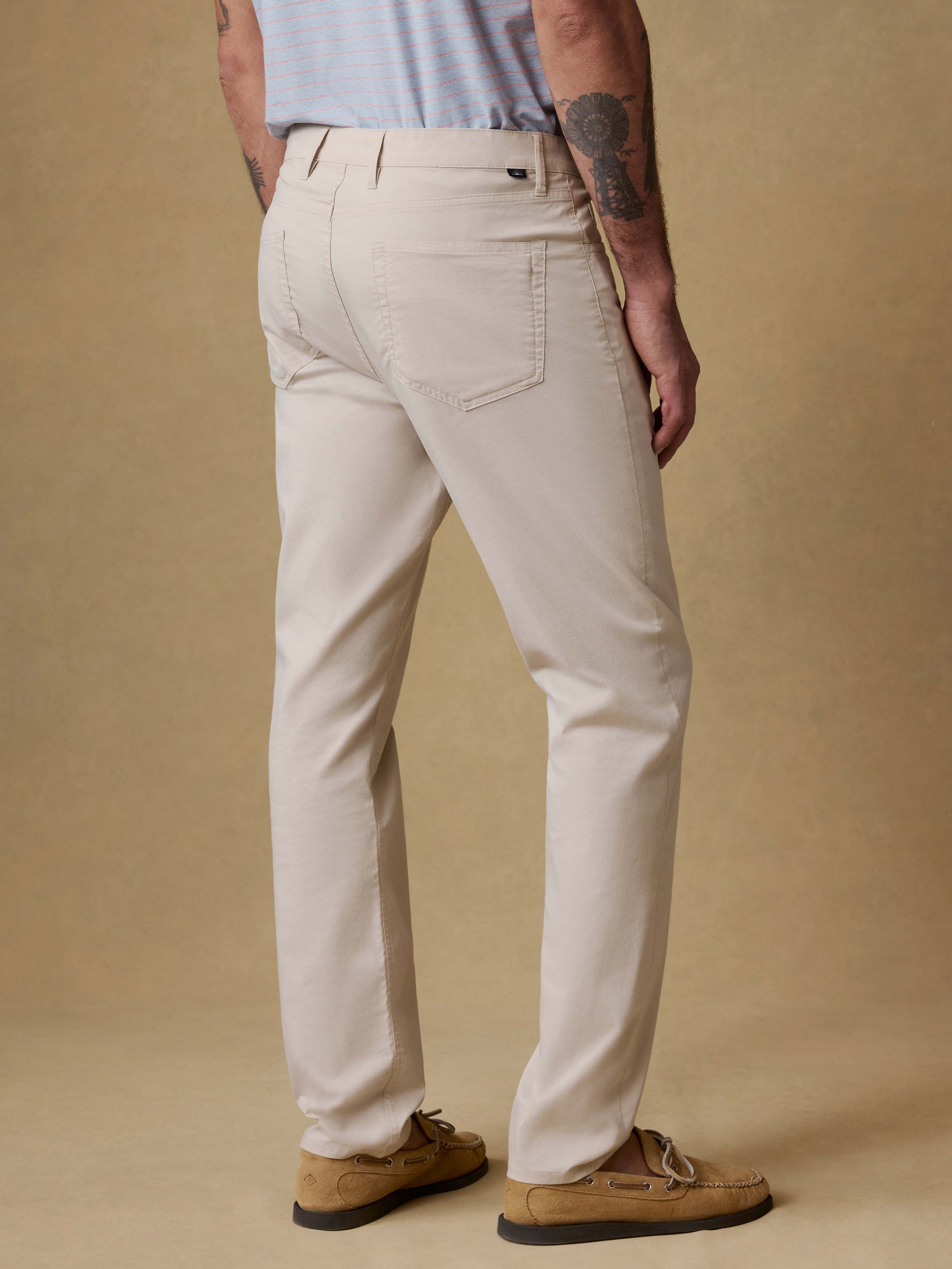 Movement™ 5-Pocket Pant - Light Sand | Faherty Brand