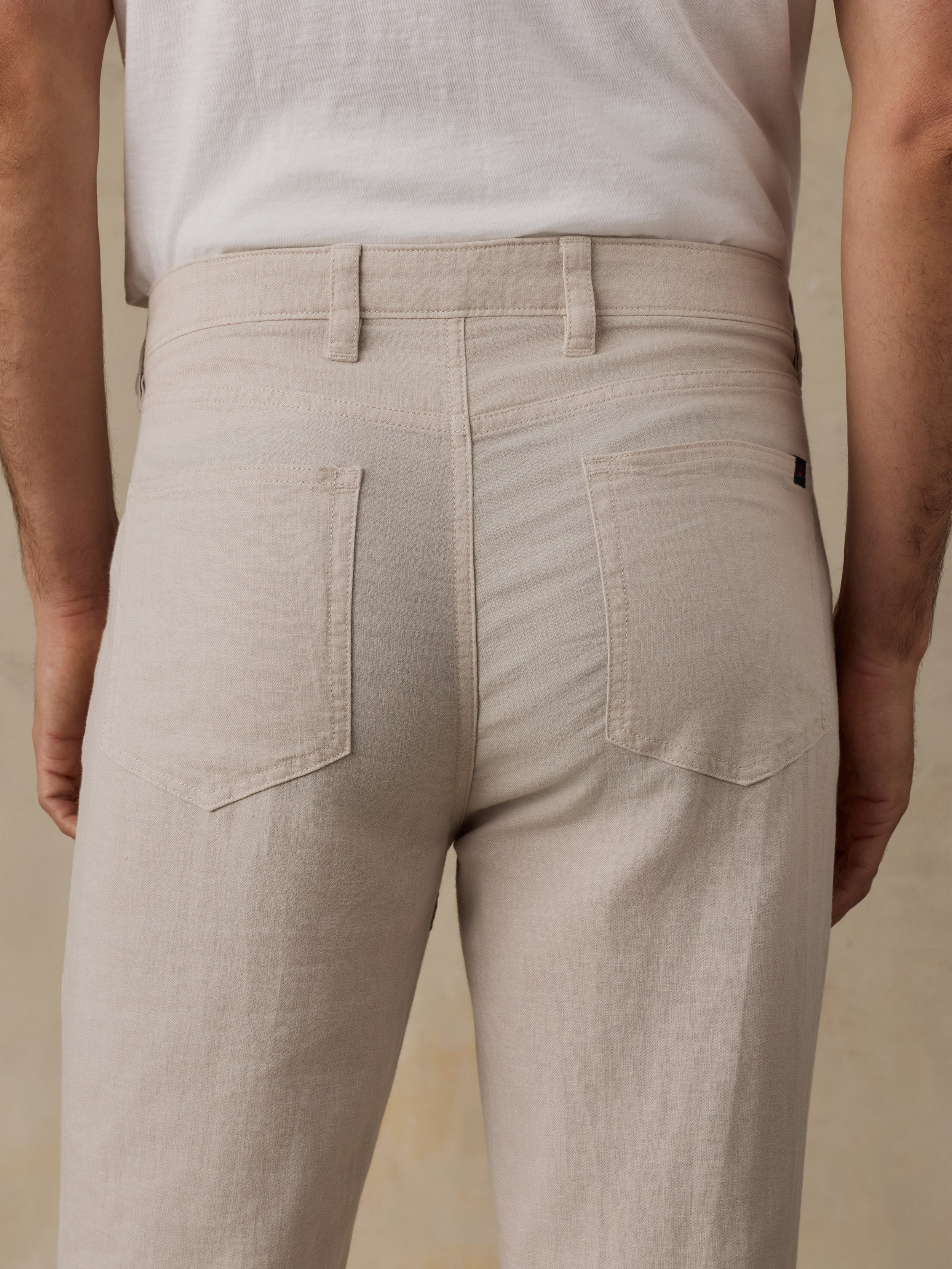 Movement™ Linen 5-Pocket Pant - Dorset Sand | Faherty Brand