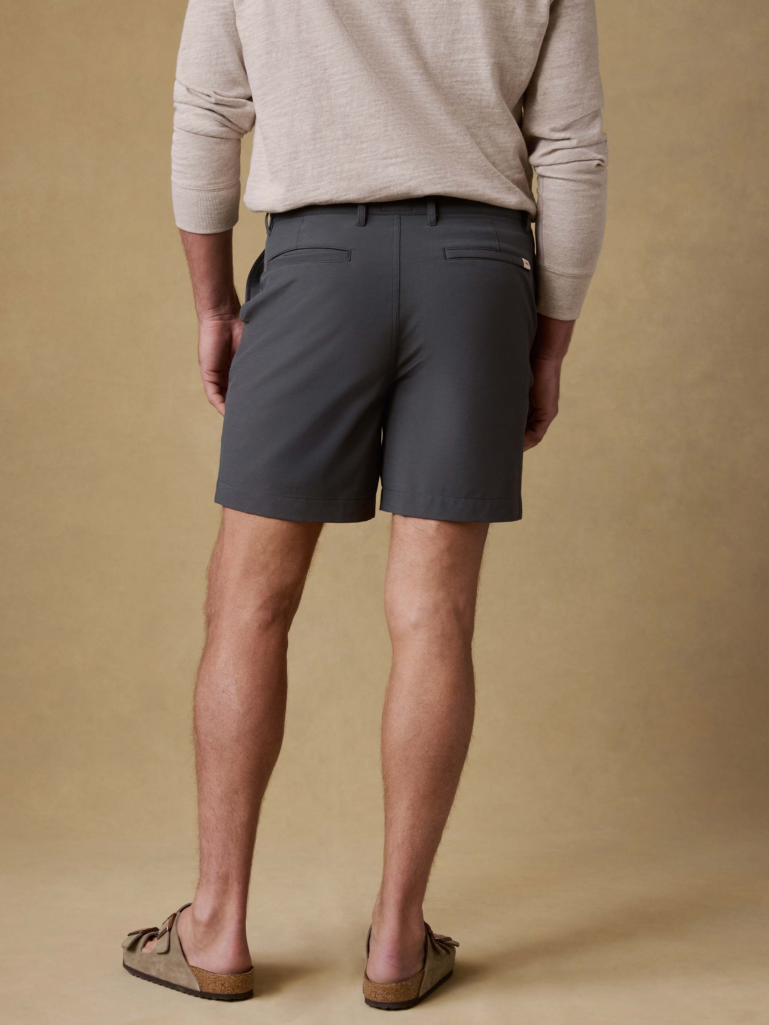 All Day™ Short (7") - Mountain Coal | Faherty Brand