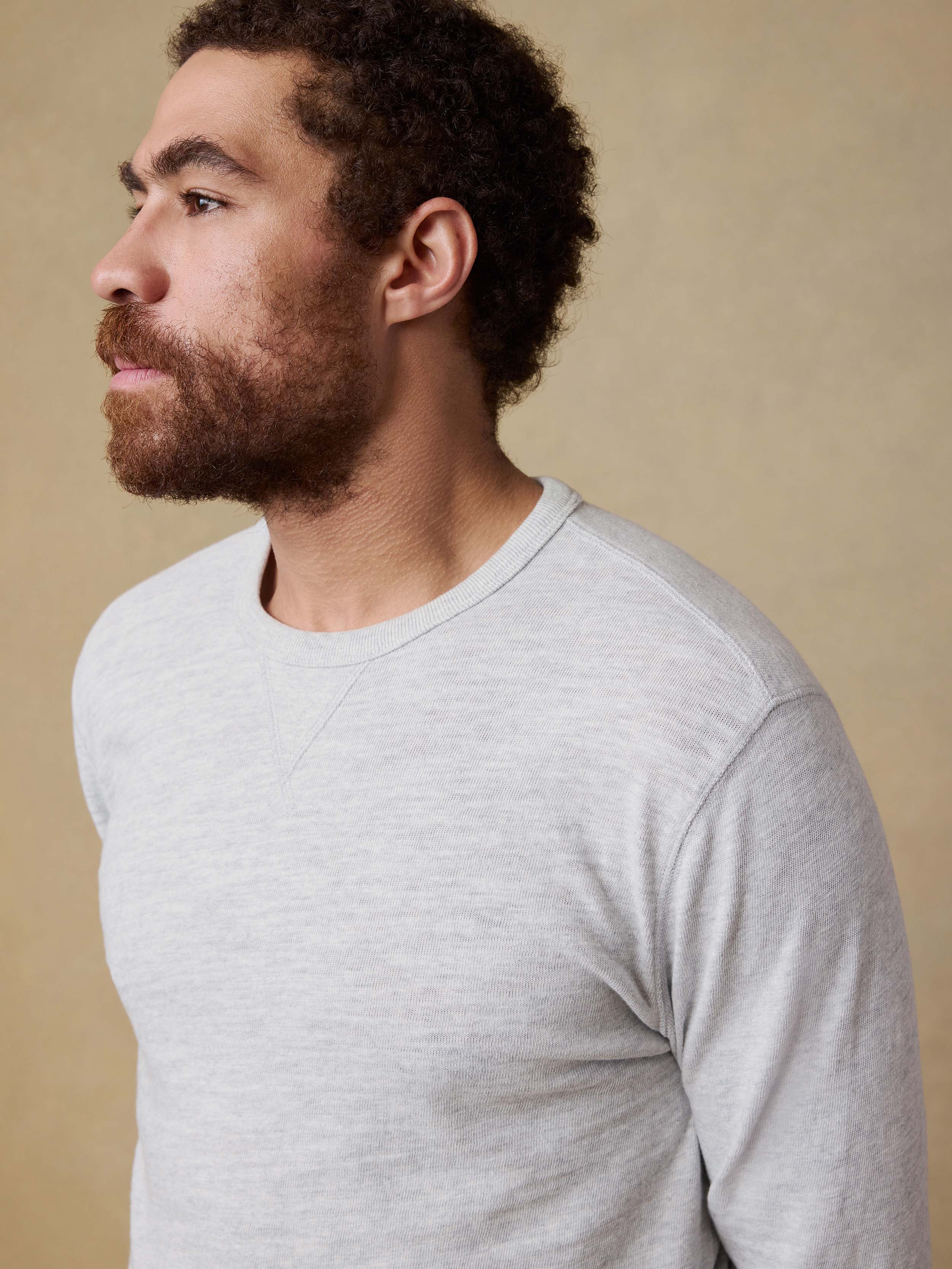 Sunwashed Organic Crew - Light Grey Heather | Faherty Brand