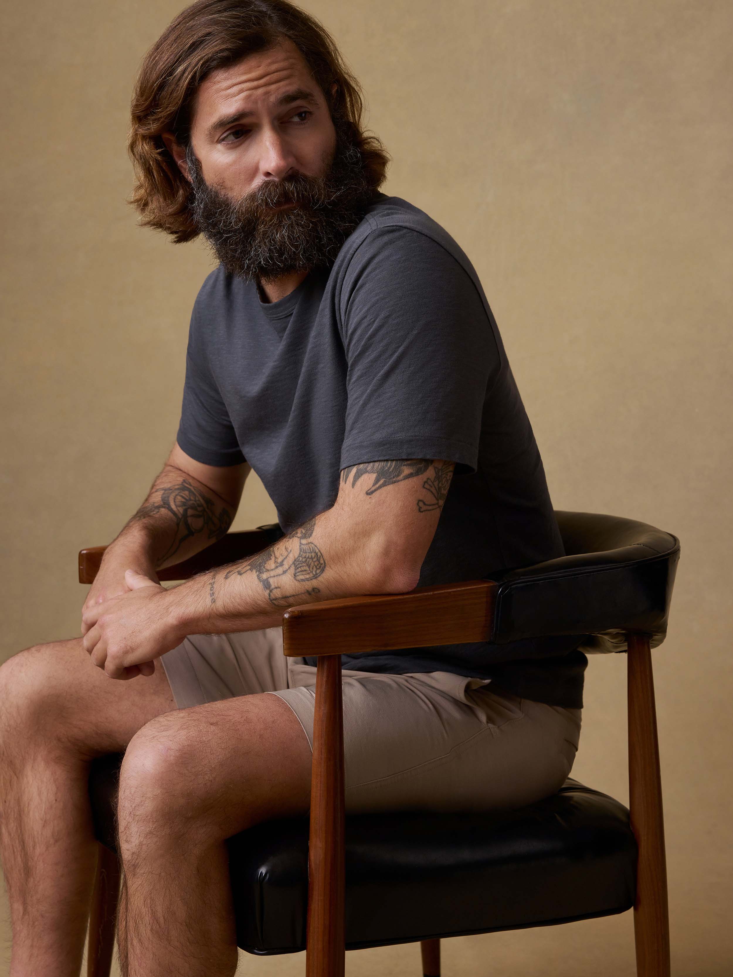 Sunwashed Regenerative Tee - Graphite | Faherty Brand