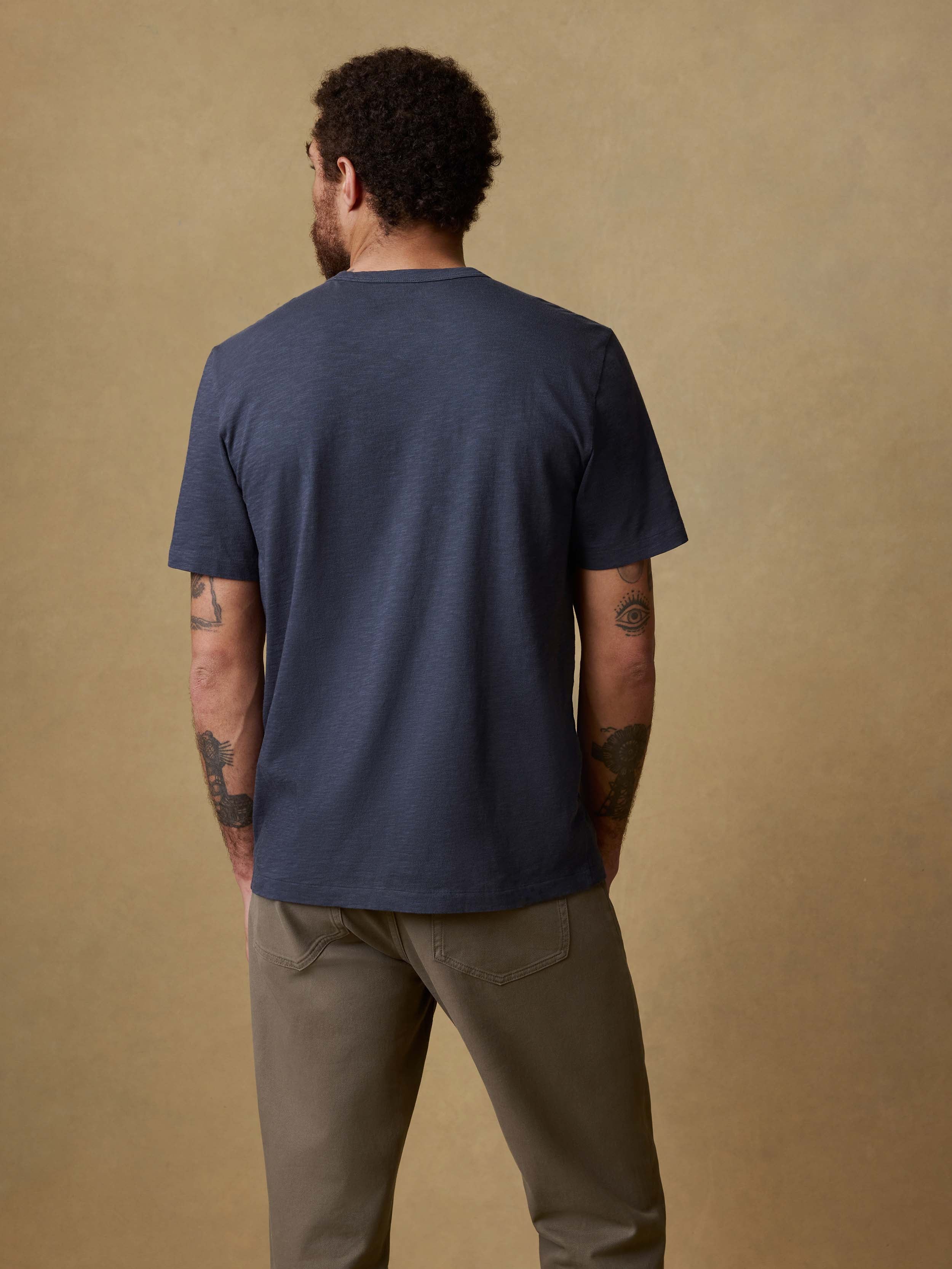 Sunwashed Regenerative Pocket Tee - Dune Navy | Faherty Brand